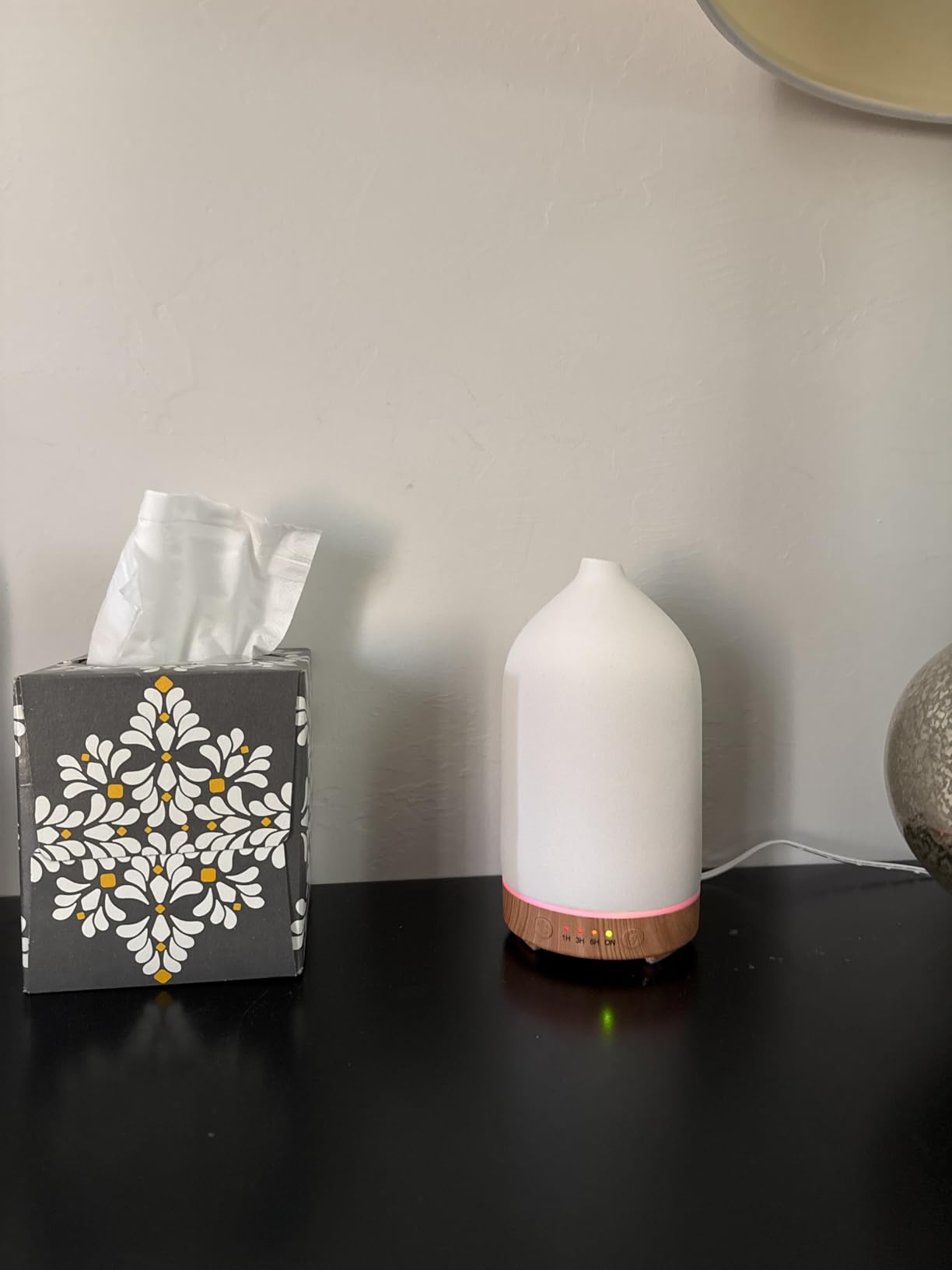 200ML Ceramic Essential Oil Diffuser - Ultrasonic Aromatherapy & Humidifier with 7-Color LED Lights, Auto Shut-Off, Wood Grain Base, 1H/3H/6H Timer | Scent for Home, Office, Yoga customer photo 2