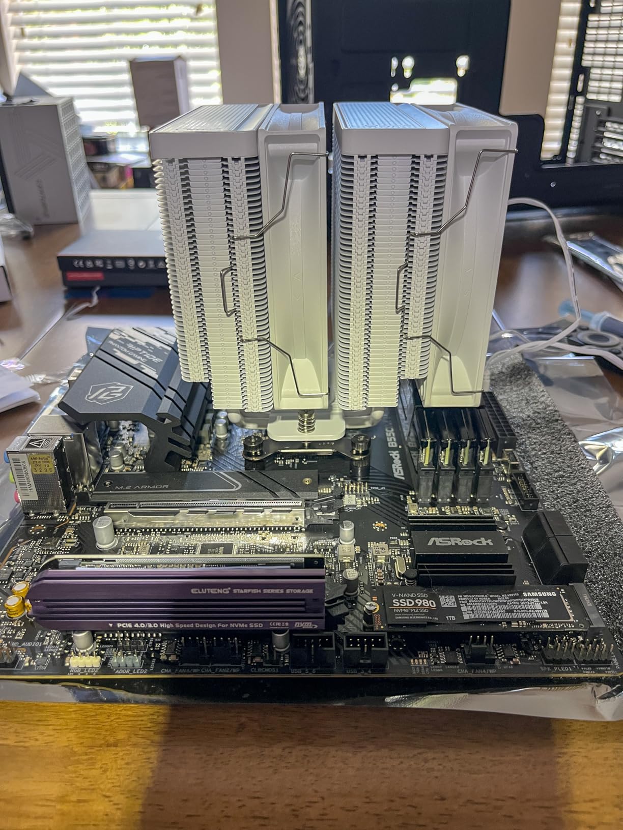ELUTENG NVMe PCIe 4.0 Adapter NVMe M.2 SSD to PCIe X4/X8/X16 Card with Aluminum Heat Sink M.2 to PCI-Express SSD Expansion Card Support 2230 2242 2260 2280 Max 4TB for Windows/Linux/Moc os customer photo 2
