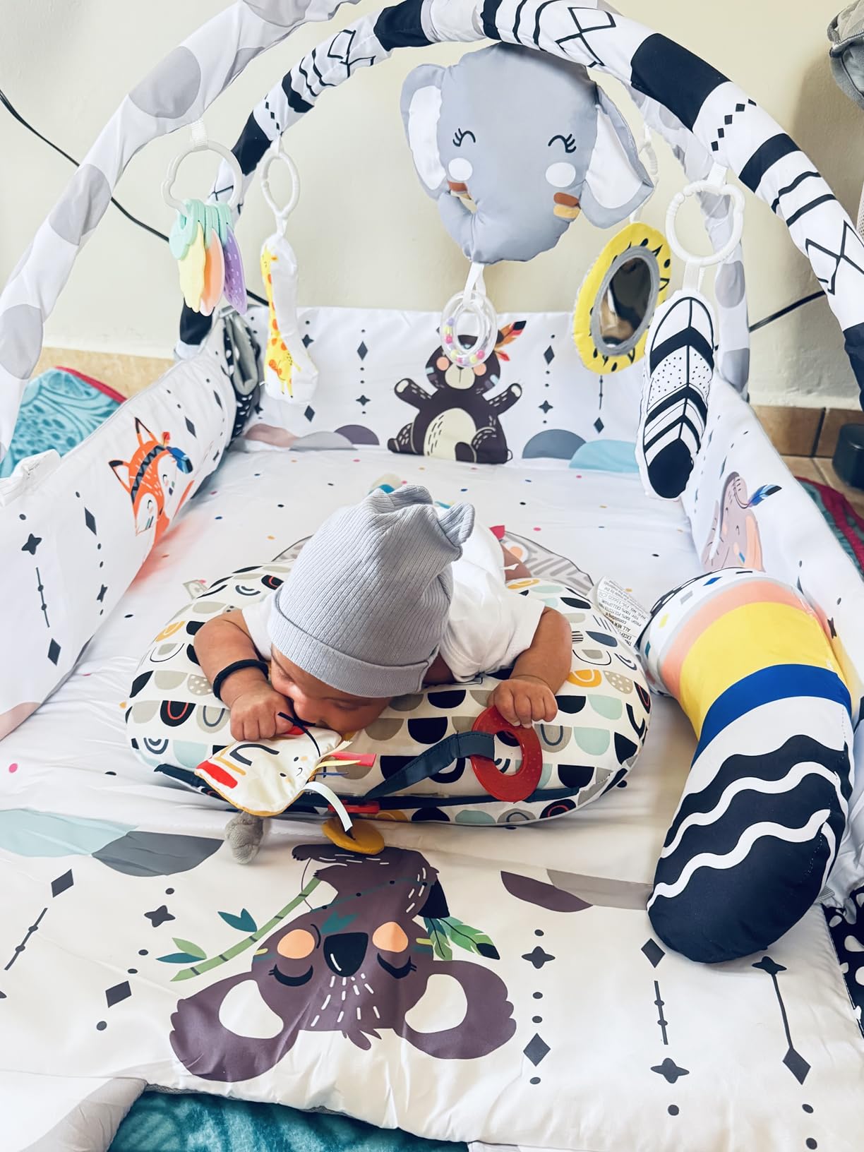Baby Gym Play Mat, 8-in-1 Tummy Time Mat & Activity Gym, Washable Ball Pit, Infant Play Mat with Detachable Toys for Sensory Exploration and Motor Skill Development customer photo 2