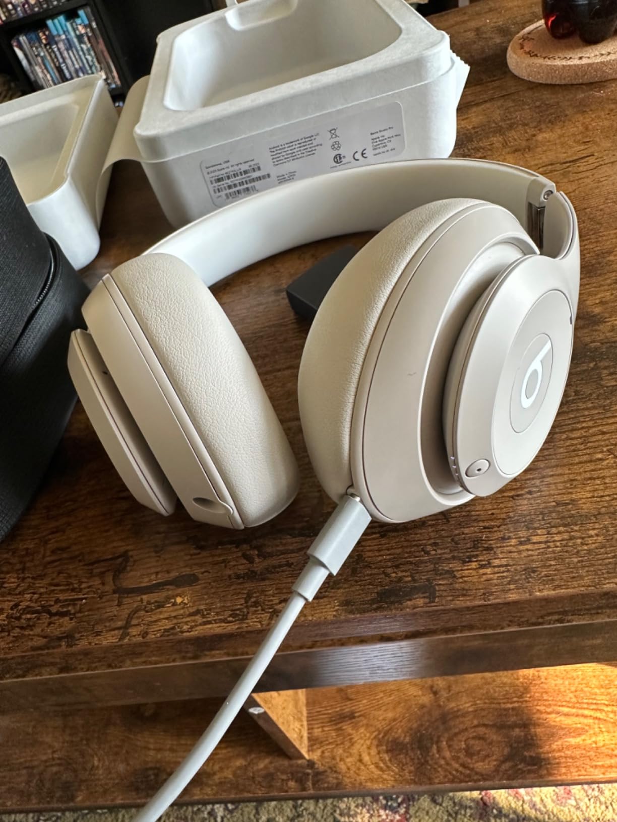Beats Studio Pro Premium Wireless Over-Ear Headphones customer photo 2