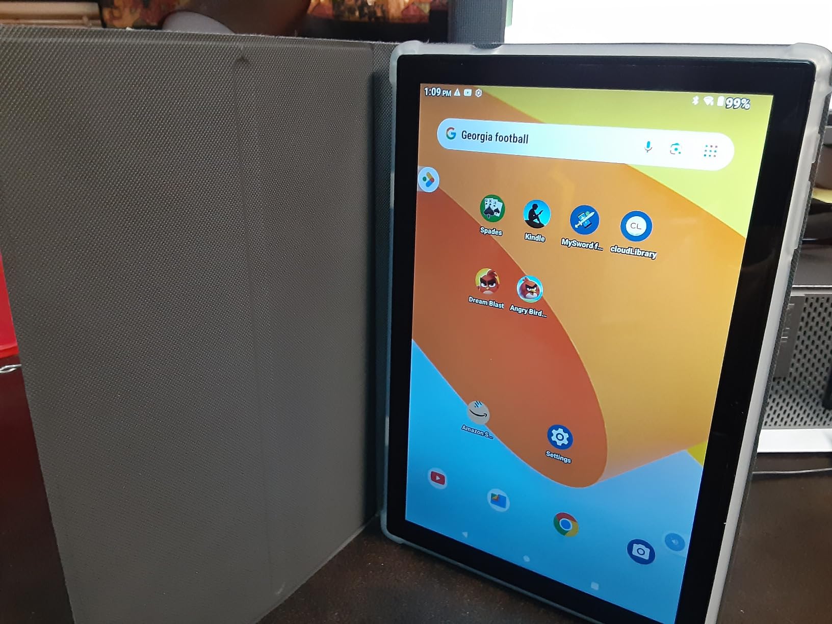 BYYBUO Android 15 Tablet,10.1 inch Tablet with Case,8GB RAM 64GB ROM Quad-Core Processor 5000mAh Battery, 1280x800 IPS FHD Touchscreen 5MP+8MP Camera, Bluetooth,WiFi,Metal Body, SMARTPAD A10_L customer photo 1