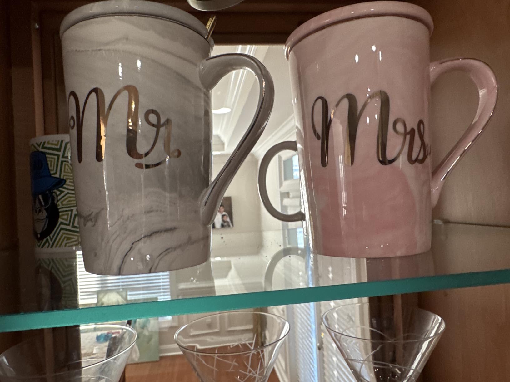 Biching Wedding Gifts for Couples 2026, Couple Gift for Anniversary - 14oz Ceramic Marble Mr and Mrs Mugs Set, Present for Bridal Shower Engagement Bride and Groom, with Greeting Card, Luxury Gift Box customer photo 1