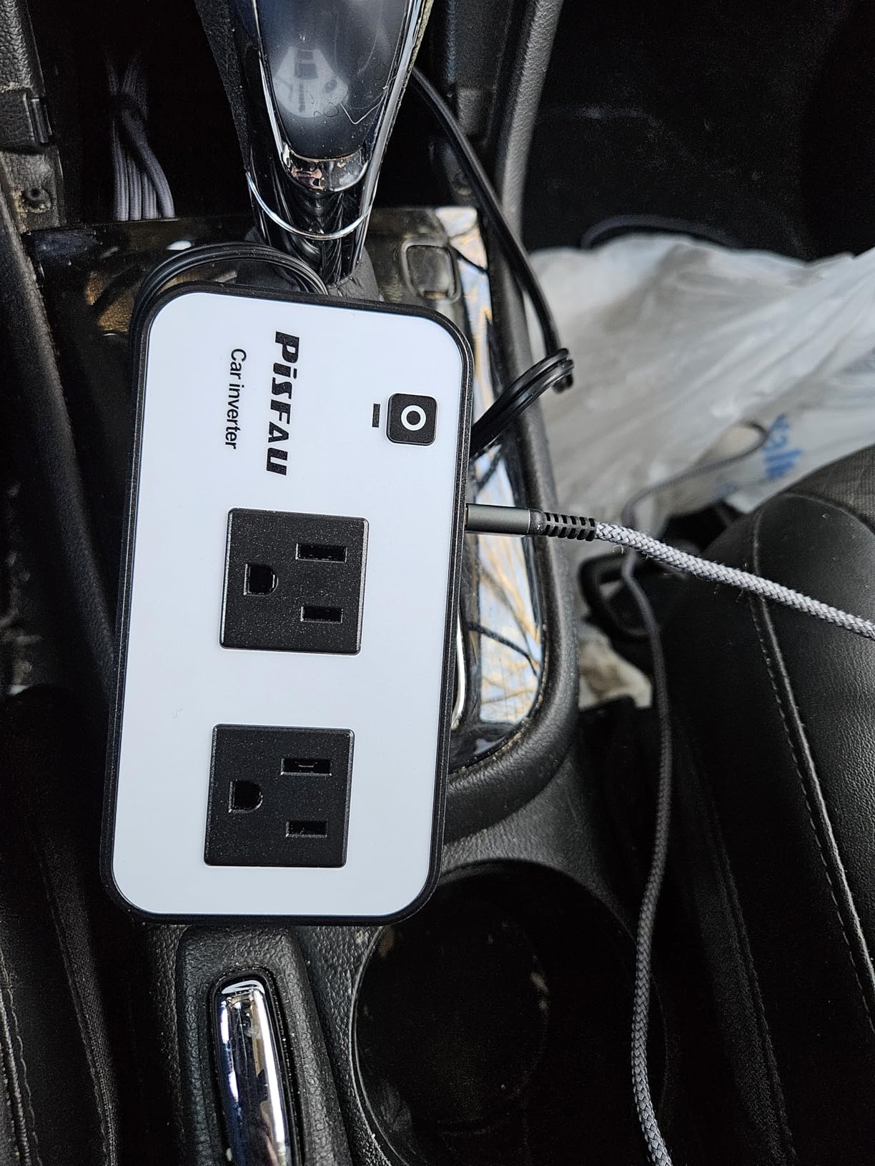 200W Car Power Inverter, PiSFAU DC 12V to 110V AC Car Plug Adapter Outlet with [20W USB-C] /USB-Fast Charger(18W) / 4.8A Dual USB/car Charger for Laptop customer photo 1