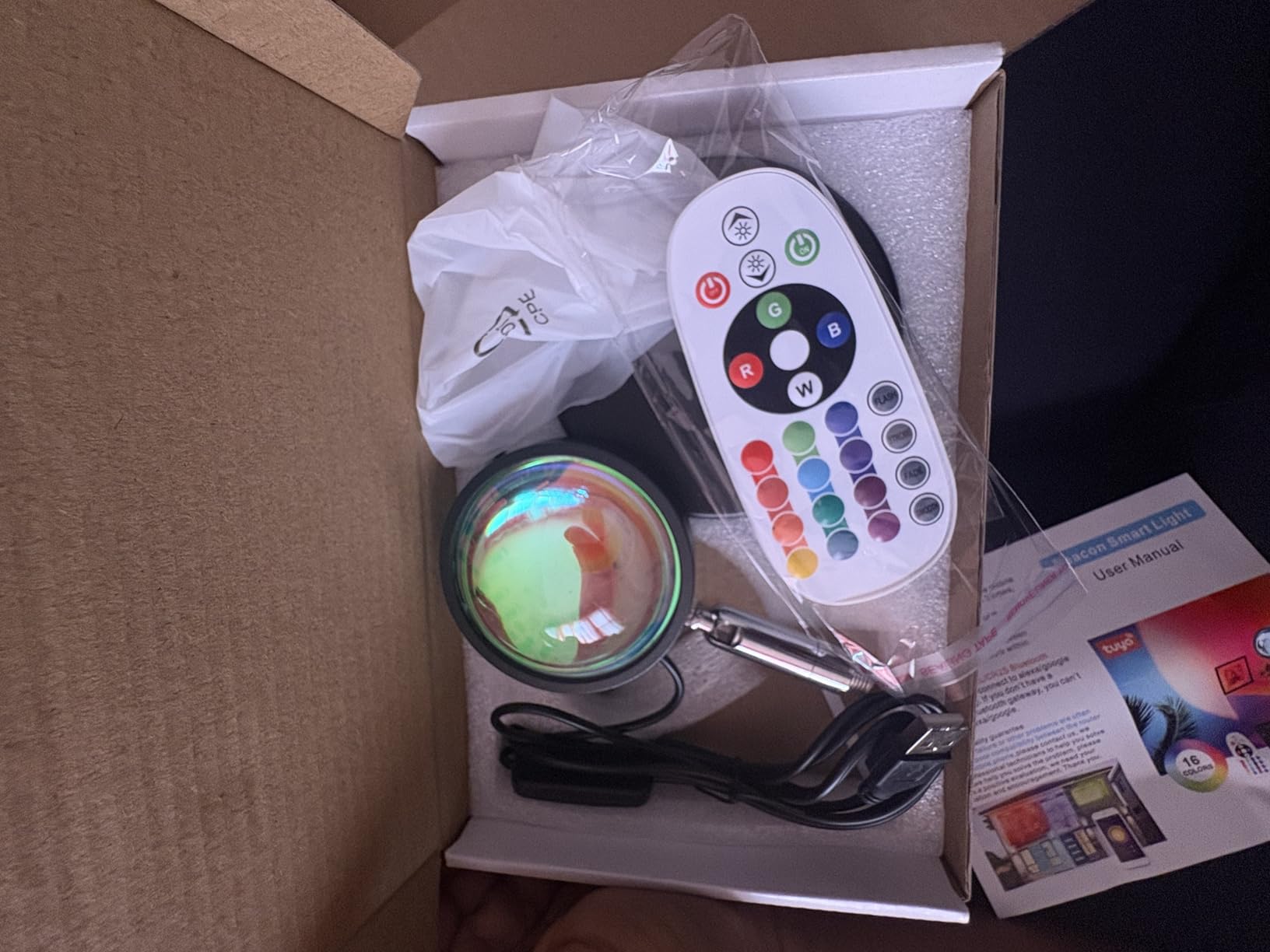 Spacenight Sunset Lamp Projector Multi-Color Multi-Mode, Dimmable, Timing, Music Rhythm, Sunset Background Wonderful Visual Impact, USB Plug and Play (Remote and APP) customer photo 2