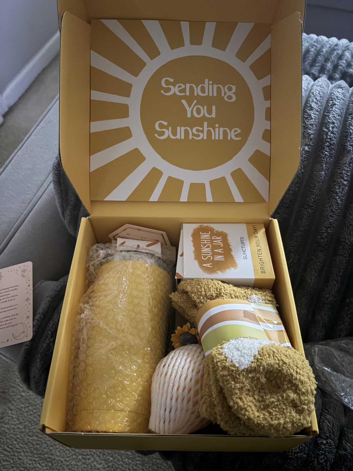 Gift Baskets for Women, 10pcs Unique Birthday Gifts for Women, Best Friend Birthday Christmas Gift, Get Well Soon Gift Basket Sending Sunshine Cheer Up Box for Sister Friendship - BRIGHTEN UP HER DAY! customer photo 2