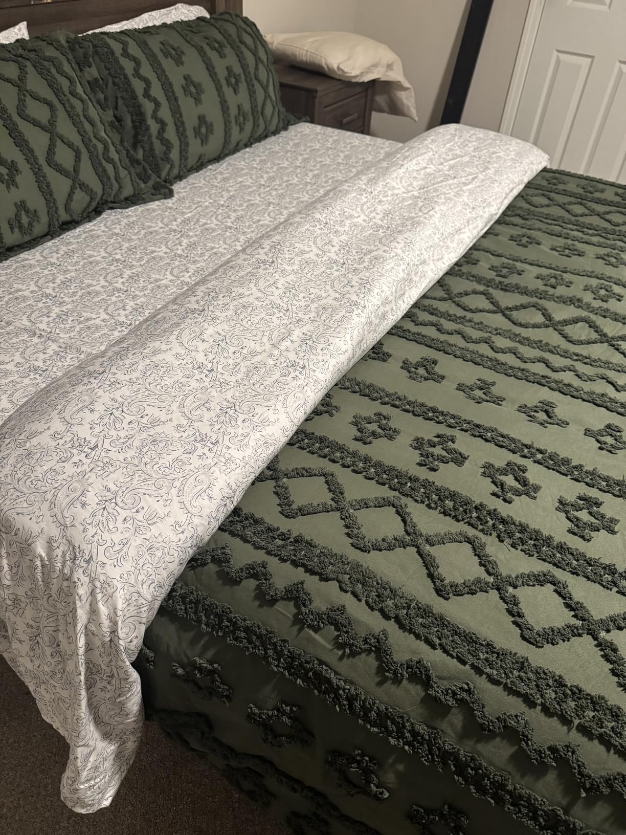 Bedsure Boho Duvet Cover Queen Size, Soft & Comfortable Elegant Design Boho Bedding for Decoration, Machine Washable Comforter Cover for All Seasons,Includes 1 Duvet Cover & 2 Pillow Shams,Beige customer photo 2