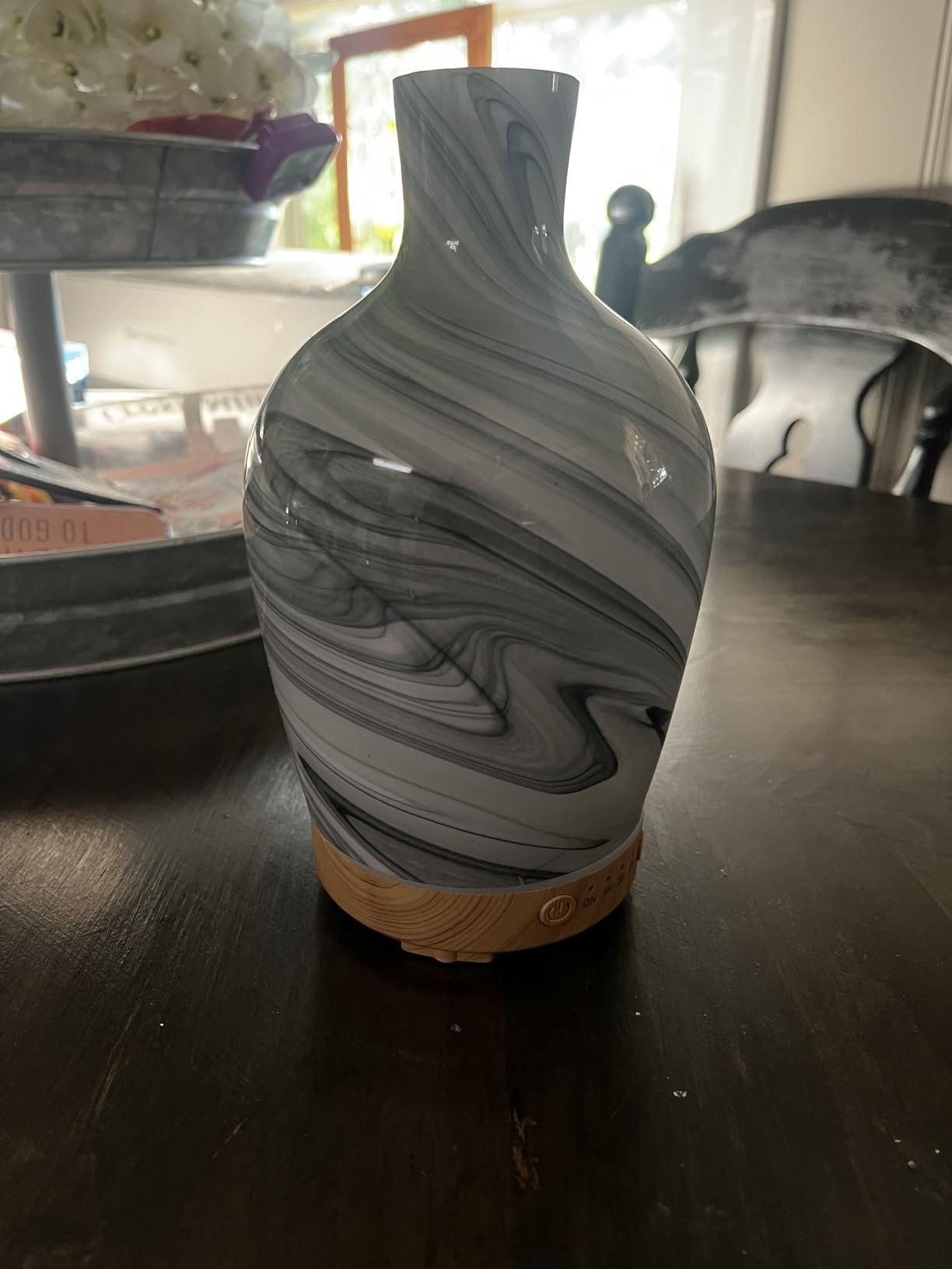 Essential Oil Diffuser Hand Blown Glass Aromatherapy Diffuser - Ultrasonic Cool Mist Scent Aroma Diffuser, Whisper Quiet with Auto Shut-Off, Timer Setting &7 Colors Night Light for Home customer photo 2