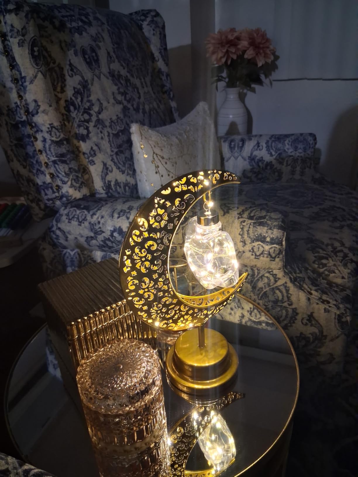 Lewondr Crescent Moon Table Lamp, Stepless Dimmable Touch Lamp with 3 Colors, Rechargeable Night Light with USB Port, Ramadan Moon Light Bedside Lamp for Nightstand Desk Bedroom Living Room Home Decor customer photo 2