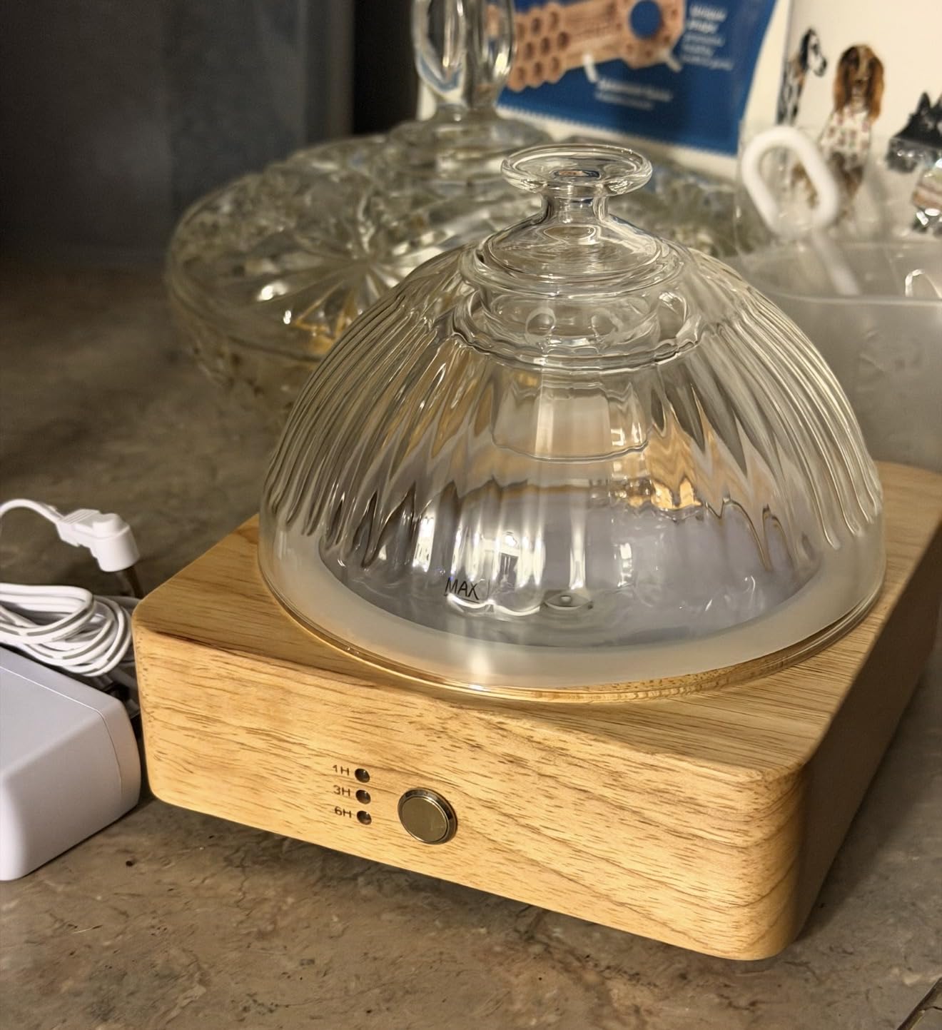 Glass Essential Oil Diffuser with Glass Reservoir & WoodBase, 200ml Ultrasonic Lock Color Timer Auto-Off 7 Color Light Aroma Glass Dome Diffuser for Home Office Bedroom Yoga customer photo 1
