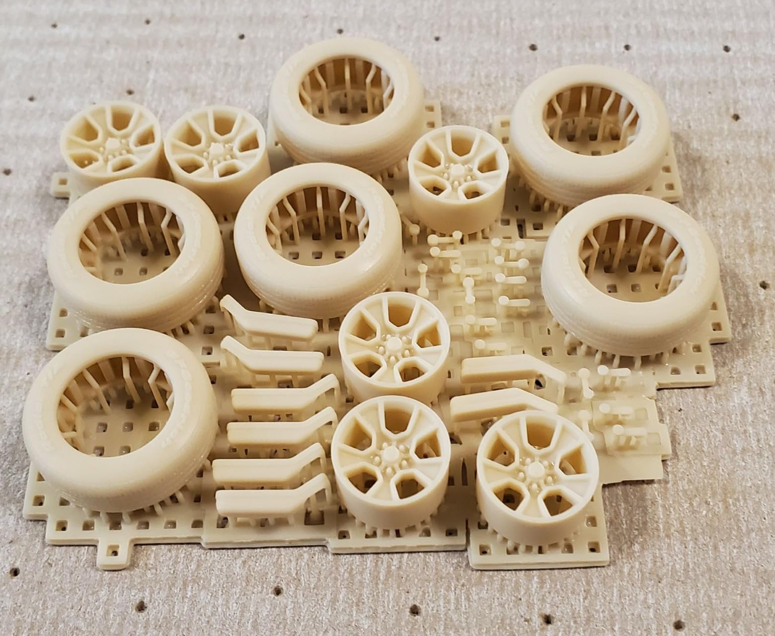 ELEGOO Saturn 4 Resin 3D Printer, 10