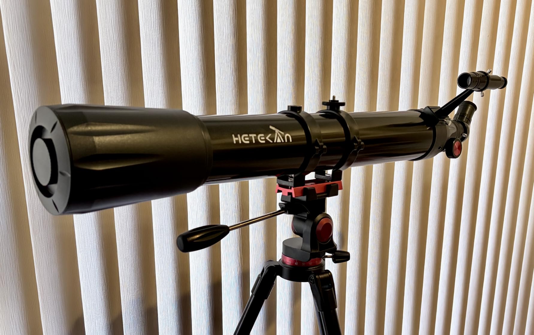 Telescope, Telescope for Adults High Powered, 90mm Aperture 900mm Professional Refractor Telescopes for Kids & Beginners, Magnification 450X, for Planet Observation with Stainless Tripod & Phone Adapter customer photo 1
