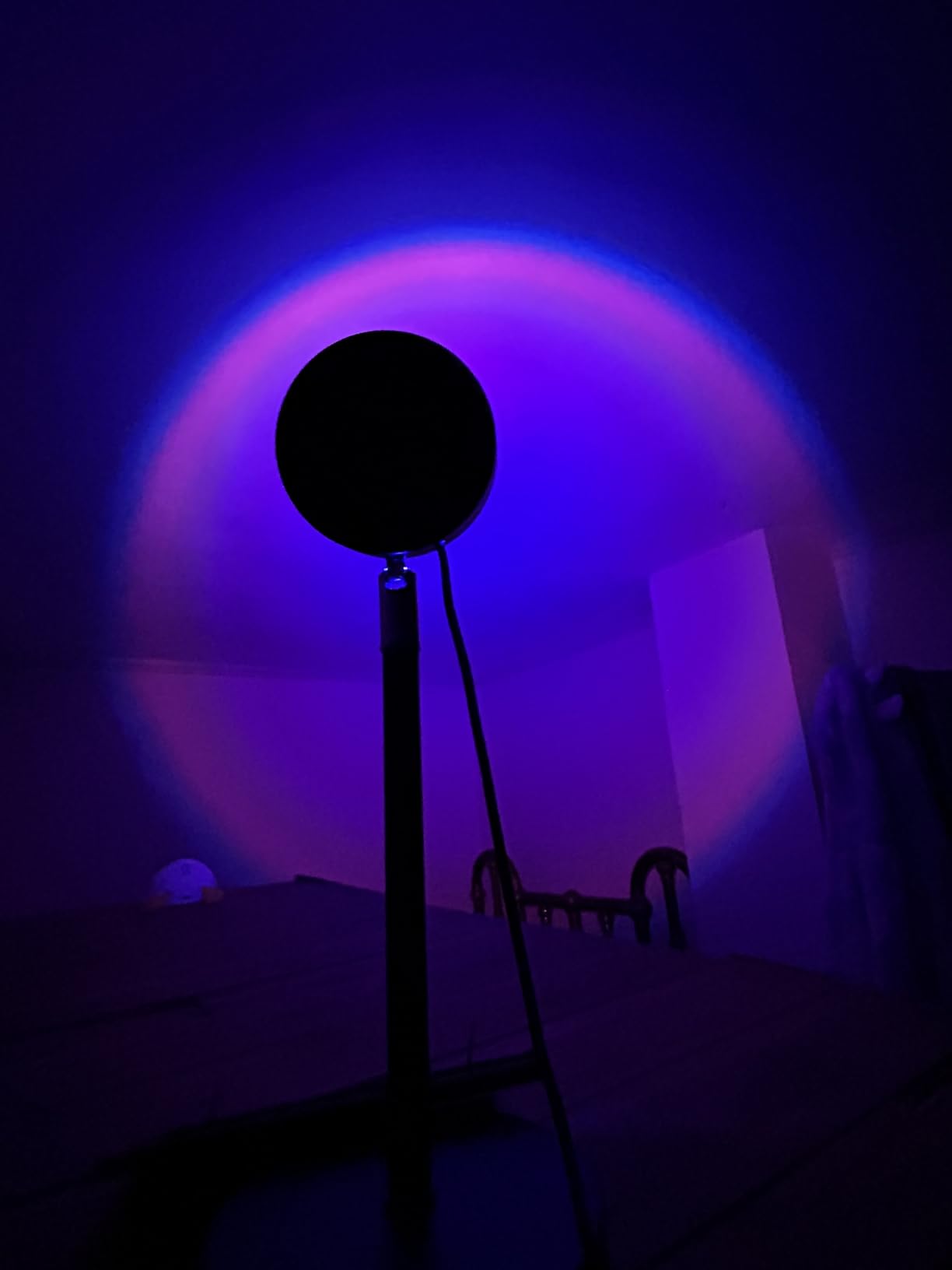 Sunset Lamp with APP & Remote Control, 16 Colors Night Light 180° Rotation Rainbow 4 Modes Setting for Photography/Selfie/Party/Home/Living Room/Bedroom Decor, Gifts Women customer photo 2