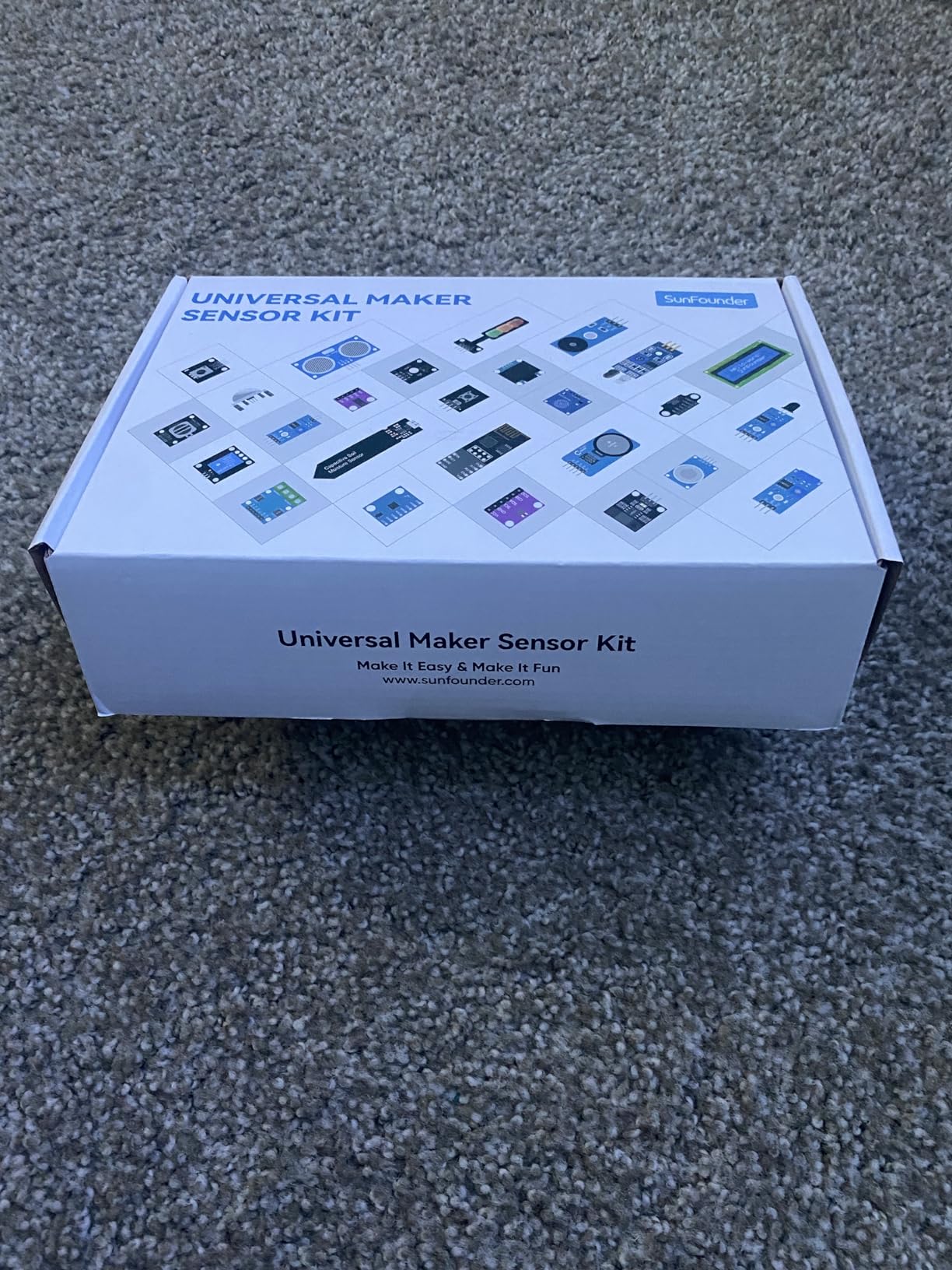 SunFounder Universal Maker Sensor Kit Compatible with Arduino Mega 2560/Uno R3/R4 Minima/WiFi Nano, Raspberry Pi 5/4B/3B+/Zero 2 W/, Pico W, ESP32, C++, Python, MicroPython, Beginners & Engineers customer photo 1