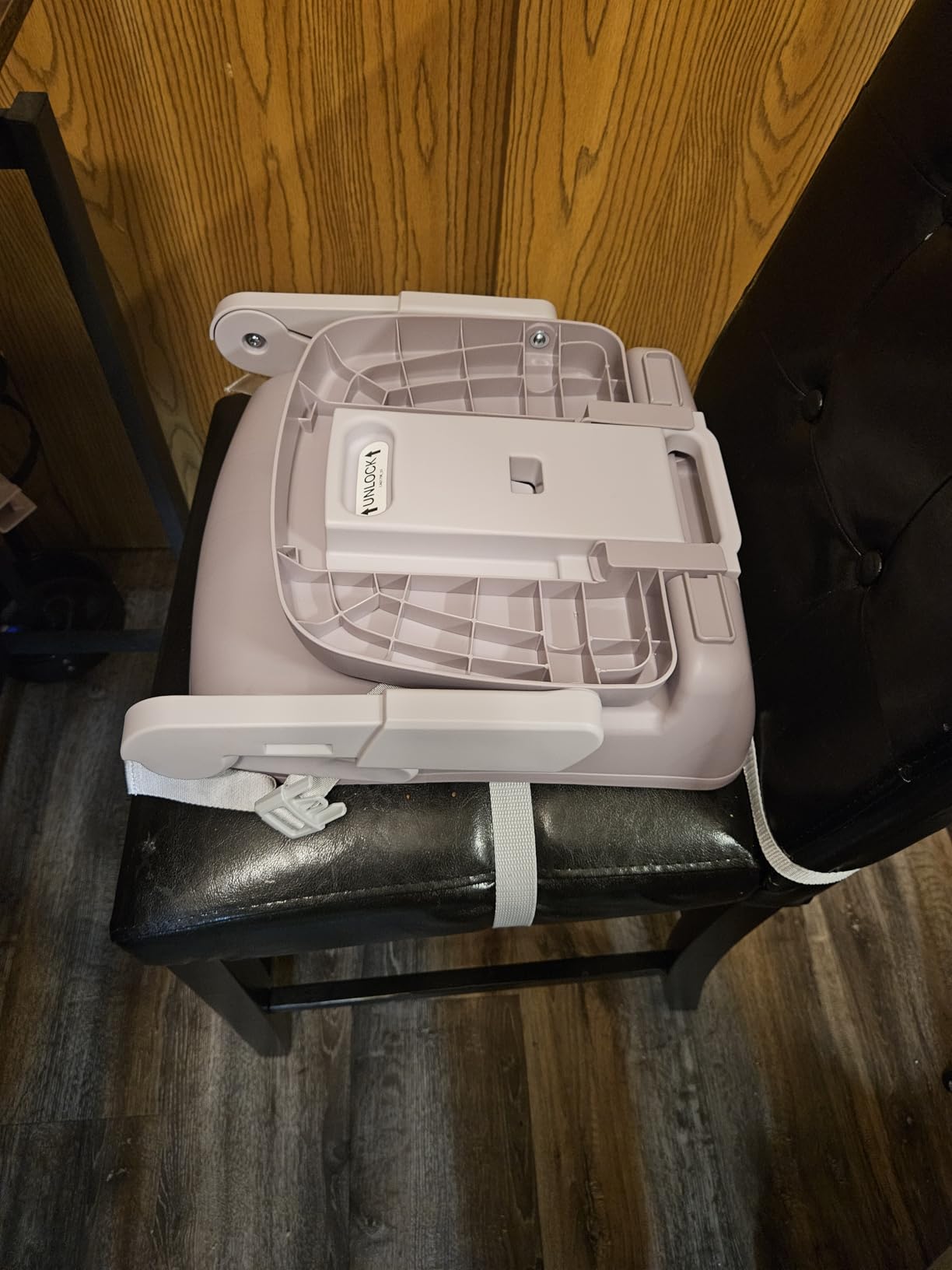 Chicco Bento Booster 3-in-1 Portable Booster Seat for Table, Feeding Seat and Toddler Chair for Babies and Toddlers, for Children up to 50 lbs., Lightweight, Compact Fold, Sage/Green customer photo 2