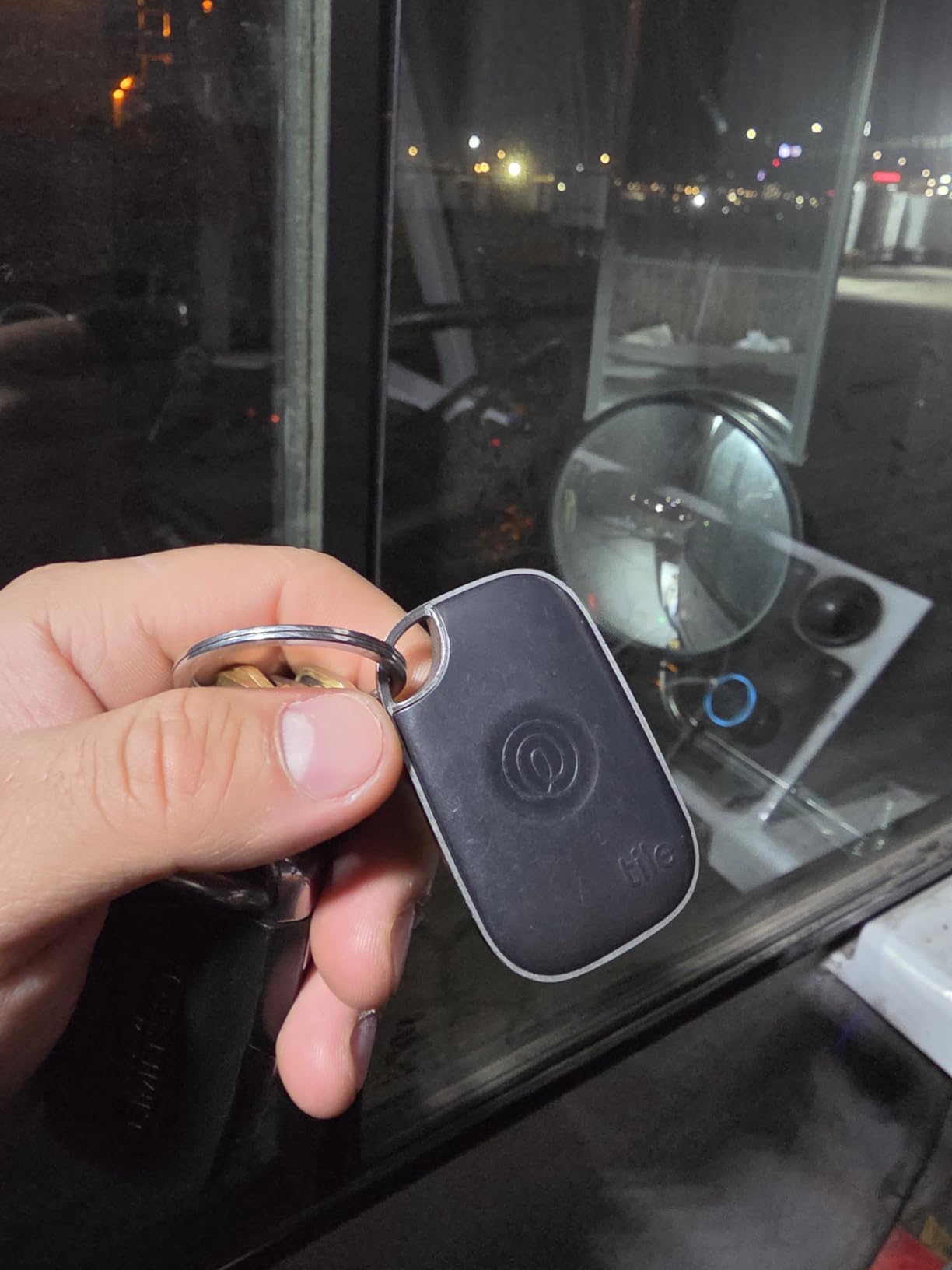 Life360 Tile Pro - Powerful Bluetooth Tracker, Key Finder and Item Locator for Keys Bags, and More. Both iOS and Android Compatible. Phone Finder. 2-Pack (Black/White) customer photo 1