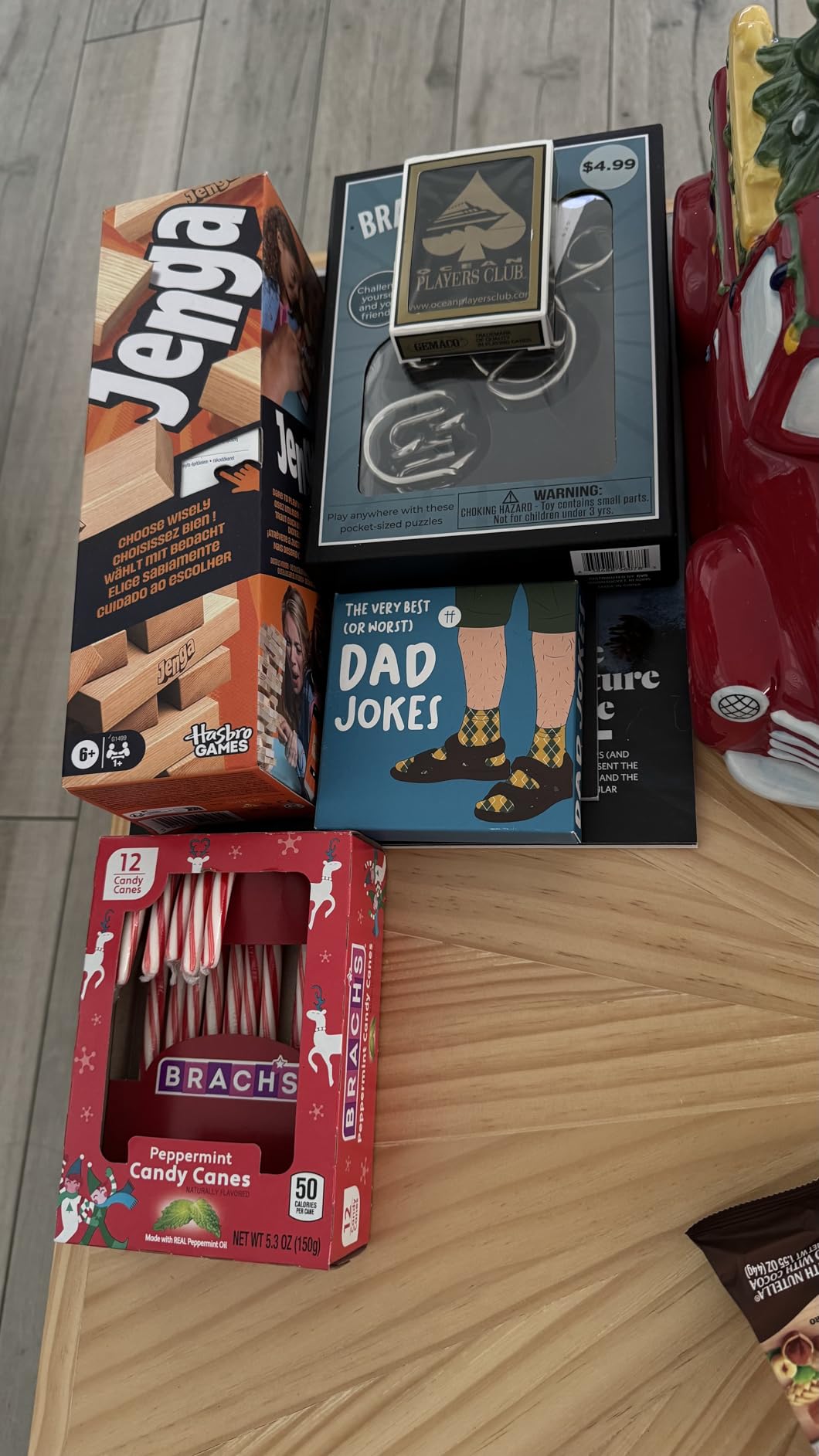 Official Hasbro Games Jenga Game | Digital Die for 6 More Ways to Play | Original Wood Block Game | Stacking Tower | Ages 6+ | 1+ Players | Party Games customer photo 1