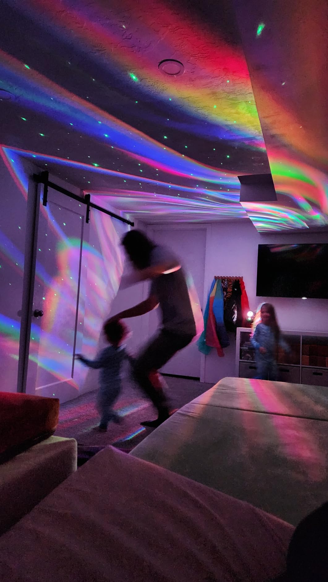 Govee Star Light Projector with 3 Aurora Flowing Effects, Works with Matter, Alexa and Google Assistant, 52 Scene Modes customer photo 2