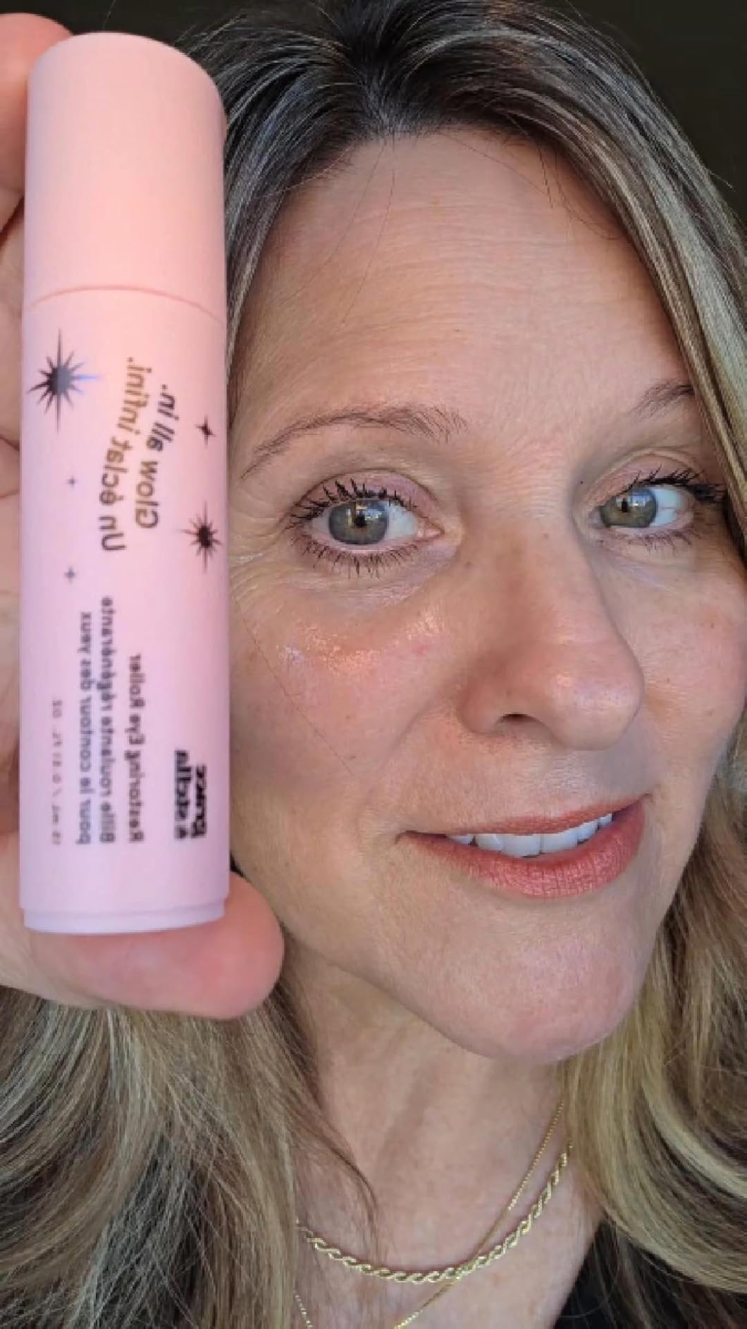 grace & stella Under Eye Brightener Roller - Retinol & Caffeine Eye Serum for Puffiness, Dark Circles & Wrinkles customer photo 1