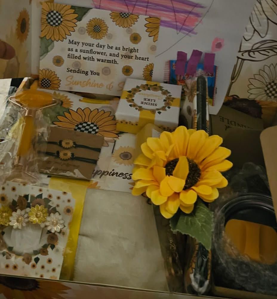 Andlane Sunflower Gifts for Women - Unique Gift Basket Set - Birthday Gifts for Women, Best Friend, or Sister - Sunshine Box Care Package, Get Well Soon, Thinking of You, Friendship Basket 18Pcs Large customer photo 1