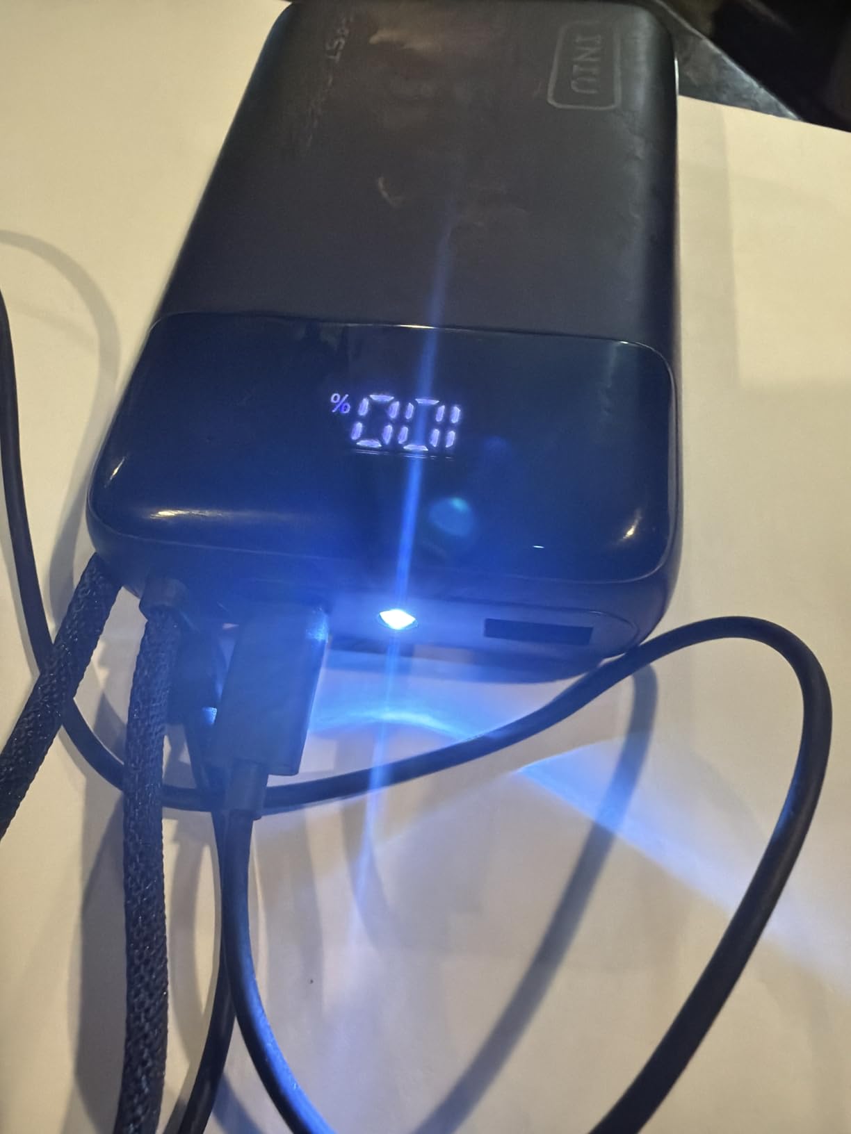 INIU 45W Portable Charger, Smallest 20000mAh Power Bank with Build in USB-C Cable, Fast Charging USB C in&Out Battery Pack, Travel Phone Charger for iPhone 17 16 15 Air Samsung S25 S24 Google iPad etc customer photo 1