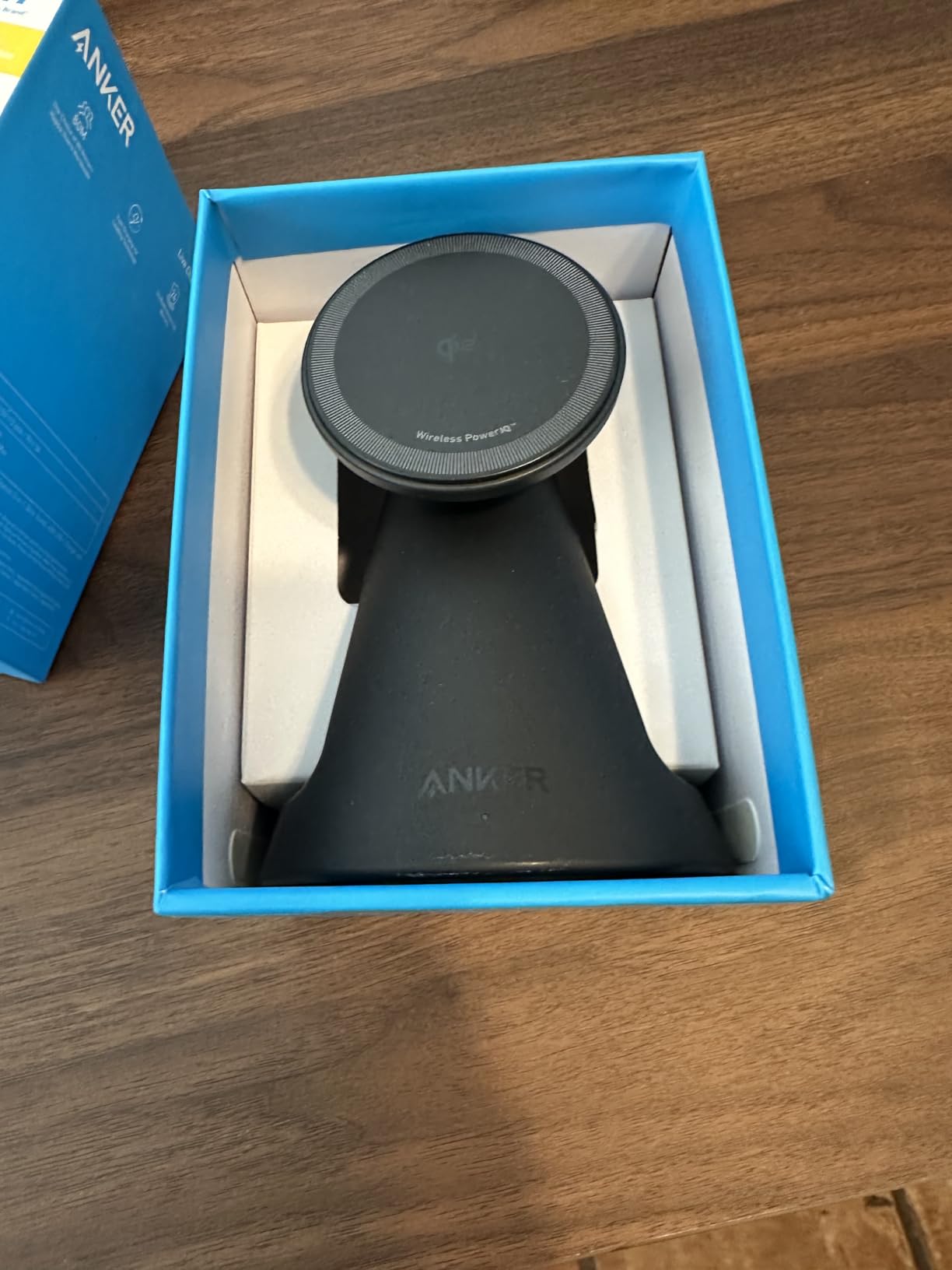 Anker MagSafe Charger Compatible, MagGo 3-in-1 Charging Station, Nano Charging Stand, Qi2 Certified 15W Magnetic Wireless Charger Dock, for iPhone17/16/15/14, Apple Watch,AirPods (Adapter Included) customer photo 1