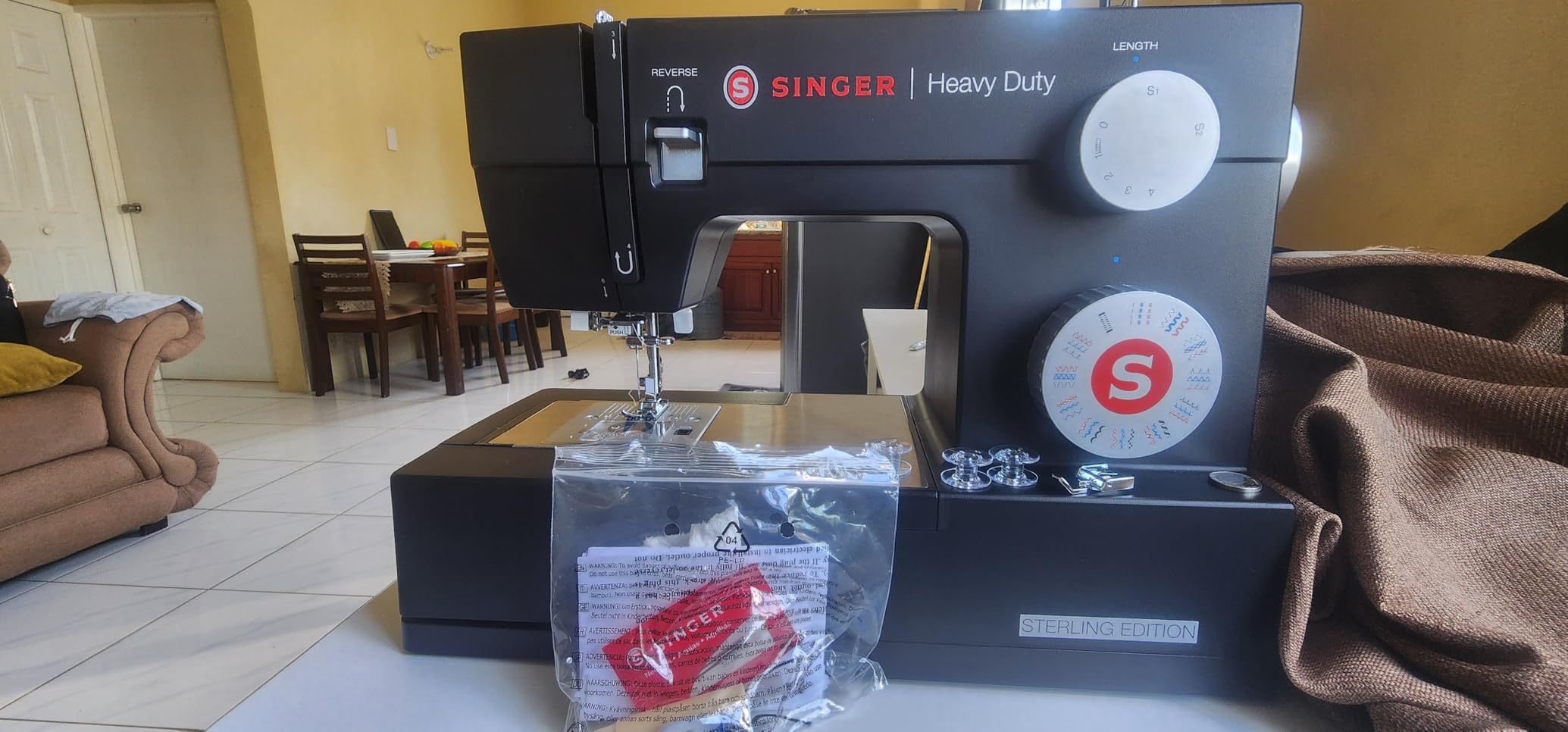 SINGER Sterling Edition Heavy Duty 4432 Sewing Machine with Accessory Kit customer photo 2