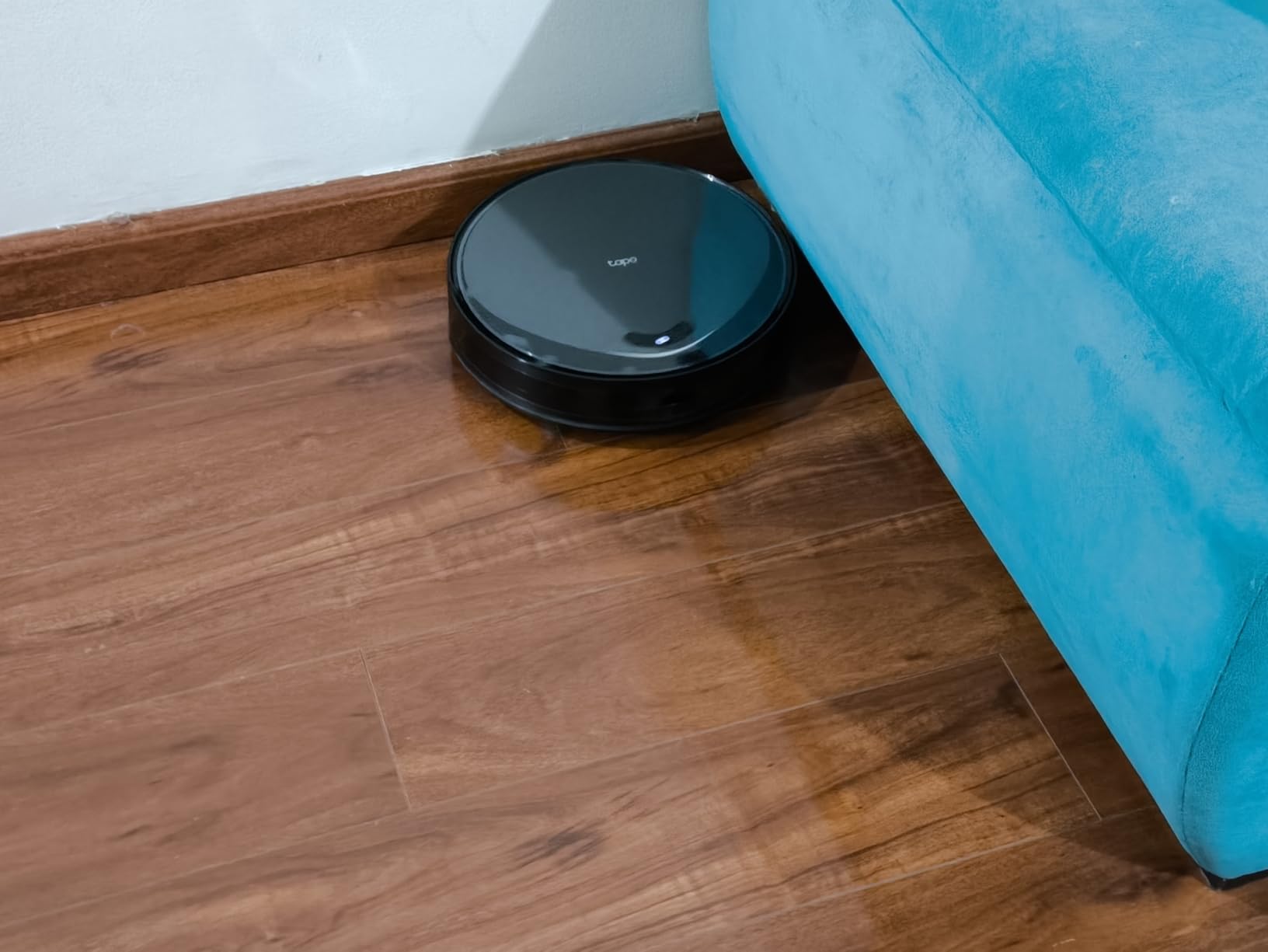Tapo Ultra-Slim LiDAR Smart Navigation Robot Vacuum and Mop with Self-Emptying Dock, 5300Pa Max, 97%+ Dust Pickup Rate, Self-Charging, Compatible with Alexa & Google Home, RV20 Max Plus customer photo 1