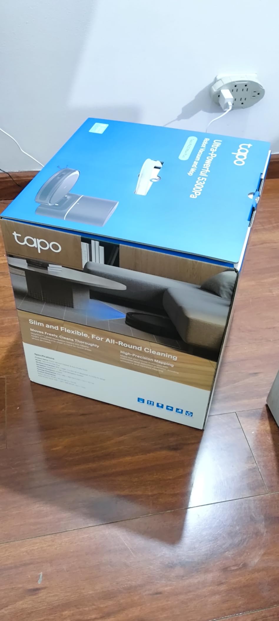 Tapo Ultra-Slim LiDAR Smart Navigation Robot Vacuum and Mop with Self-Emptying Dock, 5300Pa Max, 97%+ Dust Pickup Rate, Self-Charging, Compatible with Alexa & Google Home, RV20 Max Plus customer photo 2