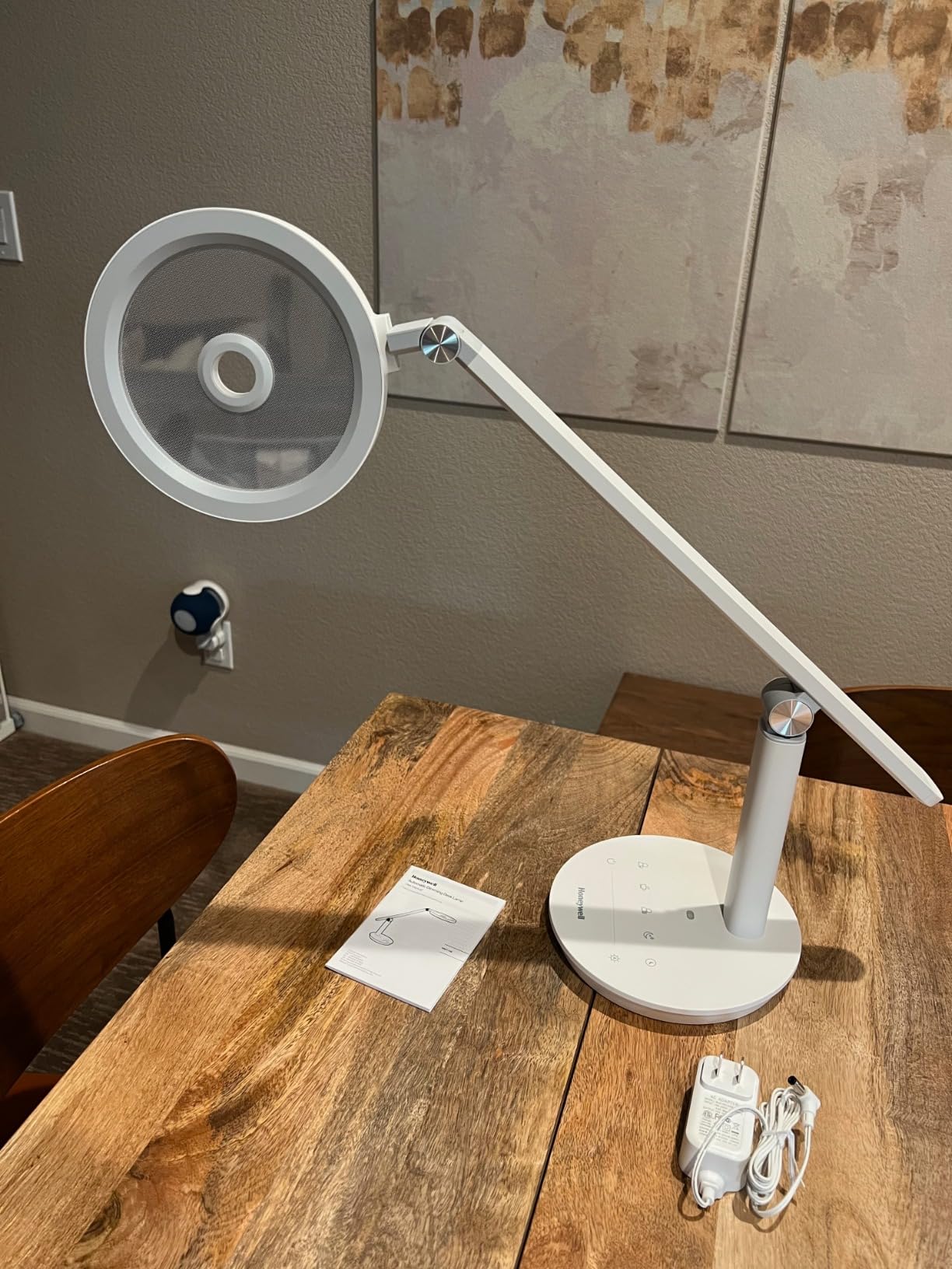 Honeywell Desk Lamp for Home Office, H6 Sunturalux™ Eye-Caring Led Desk Light, 800LM Dimmable Desk Lamp with Timer, Touch Control Tall Desk Reading Light, Table Lamp for Circle Webcam, Study, Bedroom customer photo 2