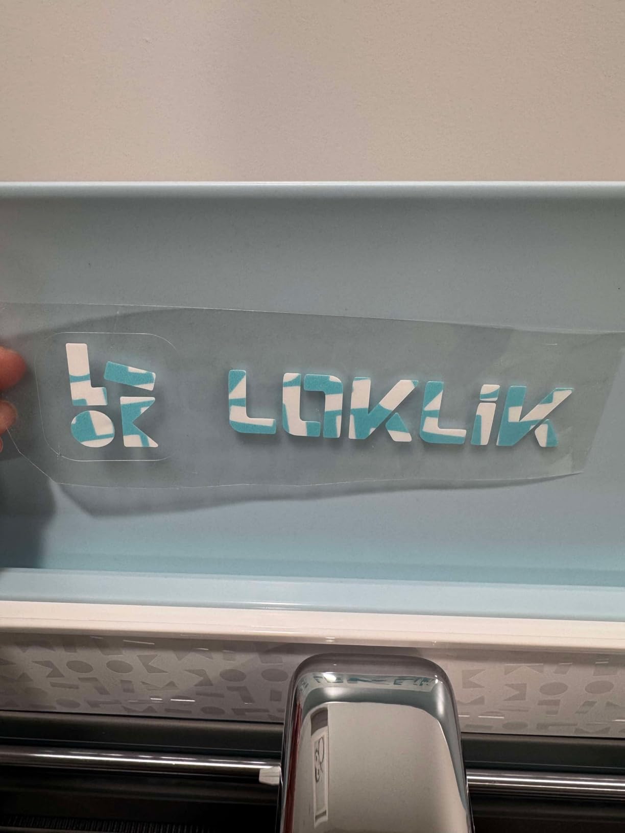 LOKLiK Cutting Machine 2 by HTVRONT - 5 in 1 Vinyl Cutter Machine with 5X Cutting Force, Cuts 100+ Materials, AI Painting, 13'' Smart Die Cutting Machine customer photo 1