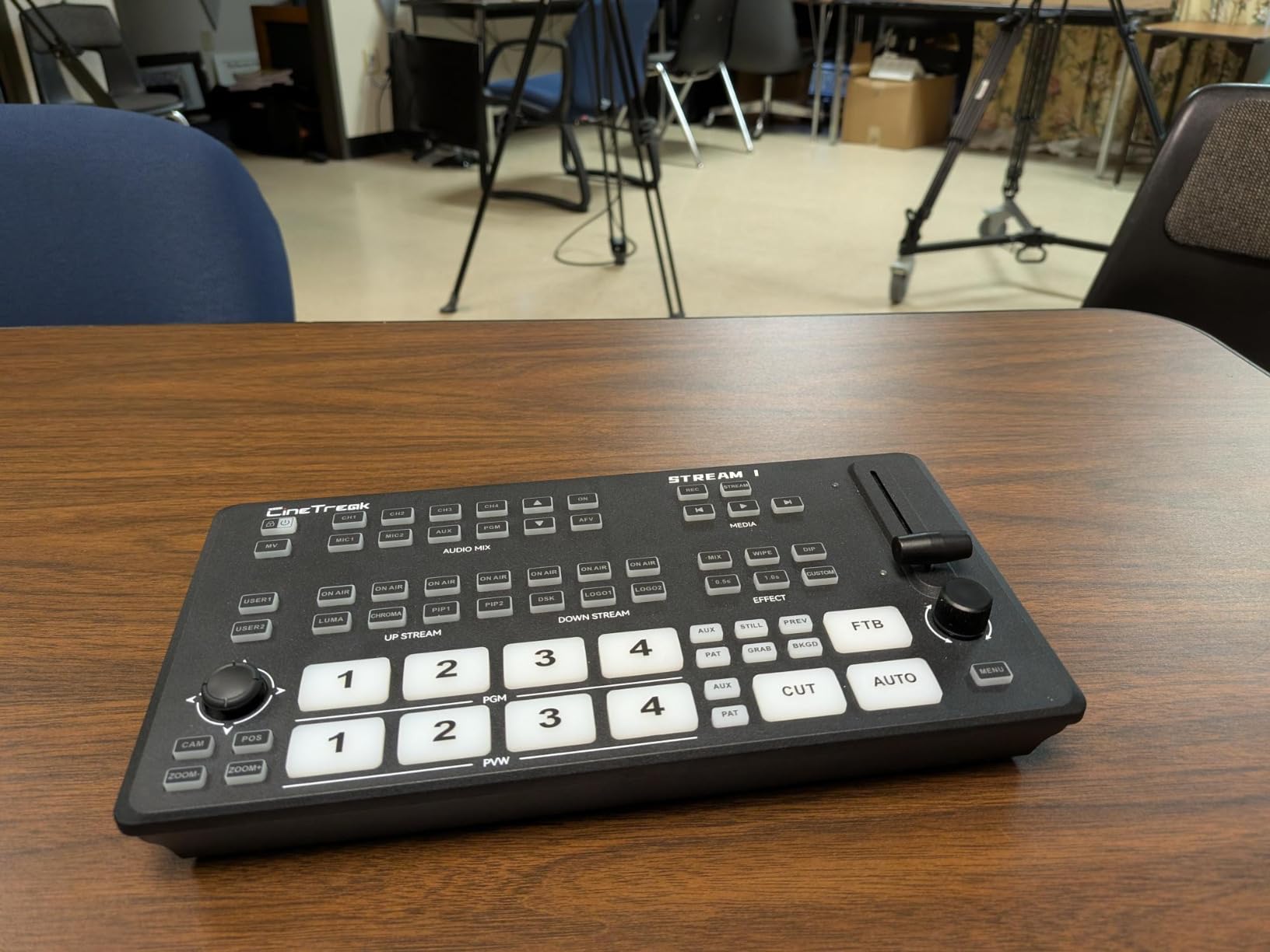 CINETREAK Stream 1 Live Streaming Switcher 4 HDMI & AUX Inputs, PTZ Control Dual RTMP Streaming customer photo 2