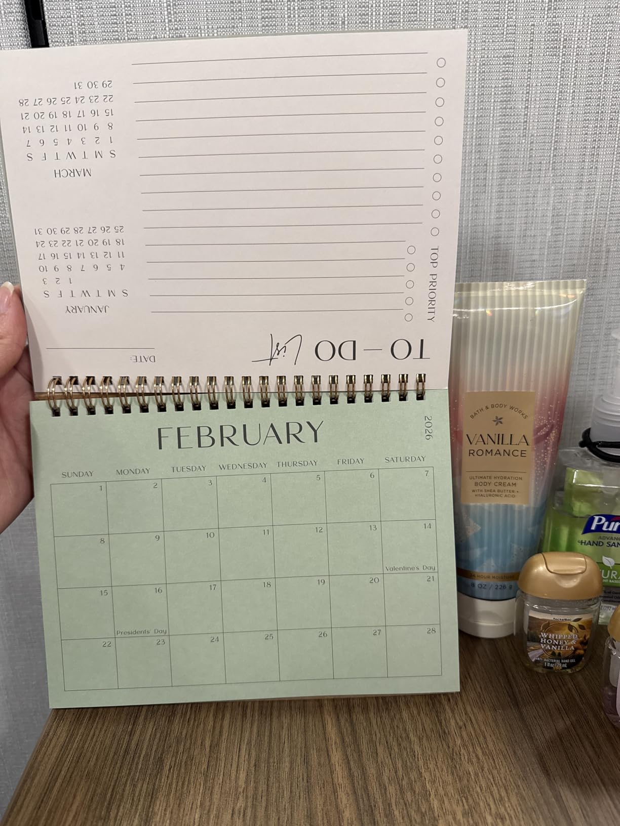 Aesthetic Desk Calendar 2026 - Runs until December 2026 - Beautiful Small Flip Desktop Calendar for Easy Organizing customer photo 2