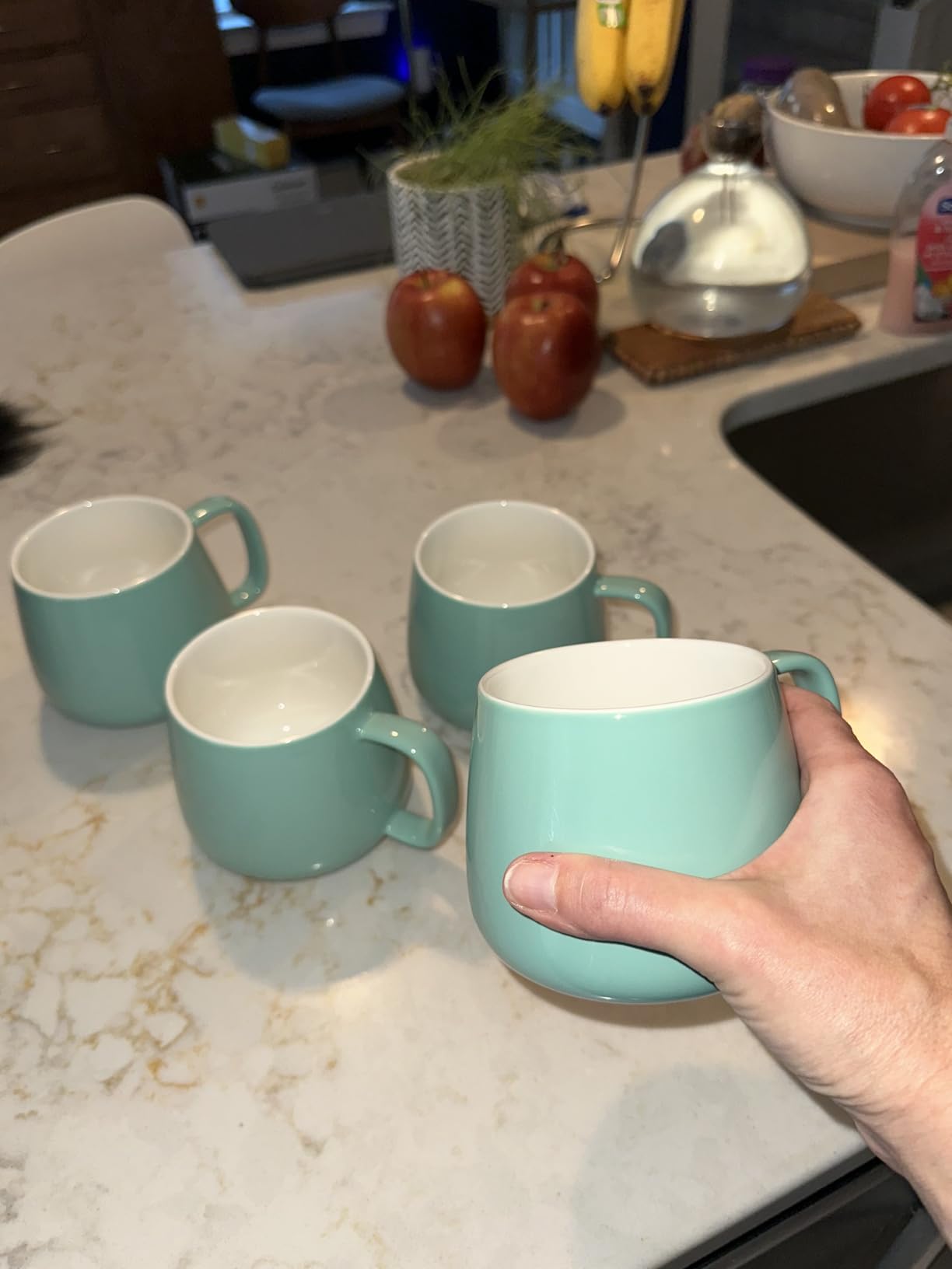 Teocera 16oz Ceramic Coffee Mugs Set of 4 - Stackable Latte Cups, Microwave, Dishwasher & Oven Safe - Ideal for Coffee, Cappuccino, Hot Chocolate, Housewarming Gifts，White customer photo 1