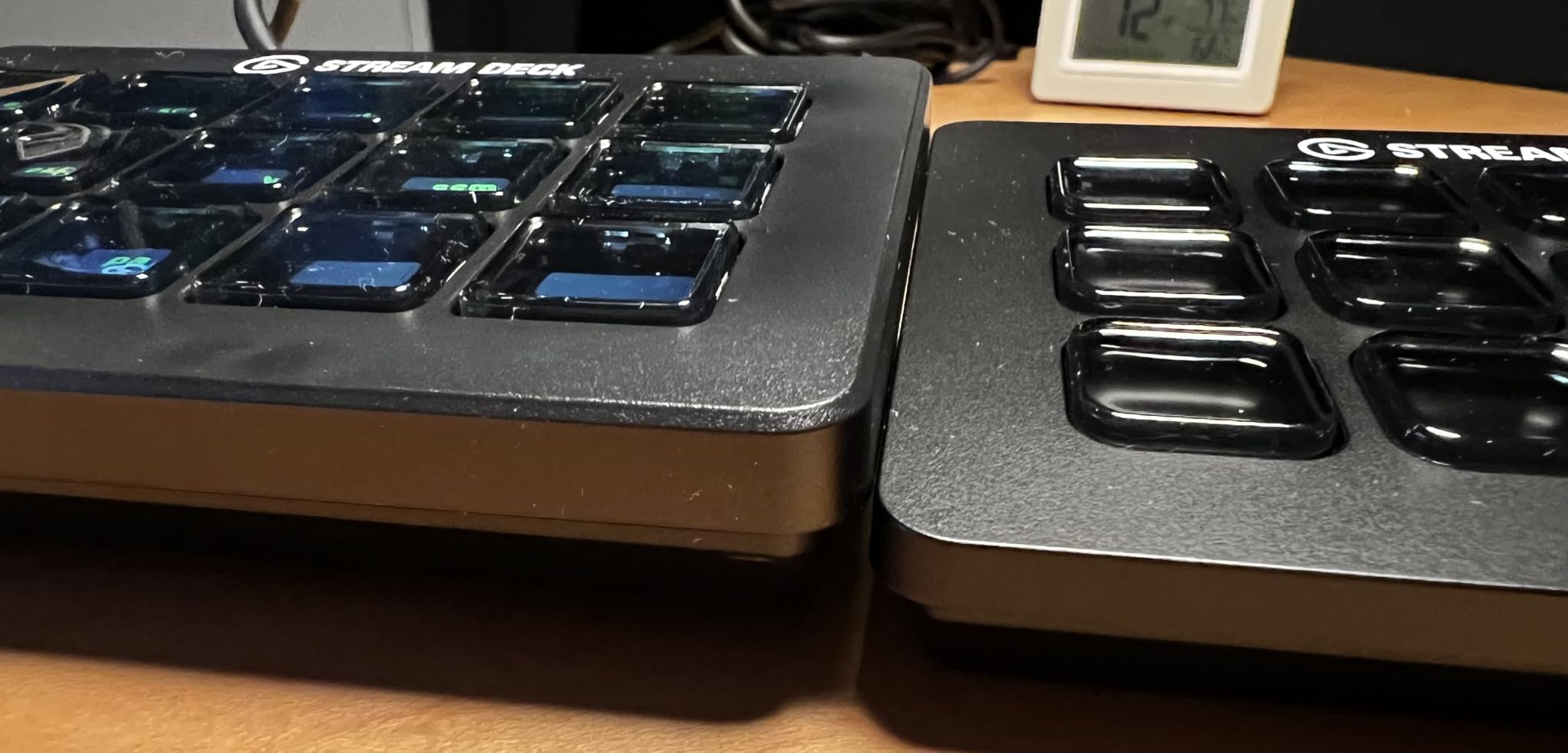 Stream Deck Scissor Keys-Workflow Controller with Customizable Macro Keys for OBS, Twitch, Discord, Teams, Photoshop, and More-USB-C, Windows 10, macOS 13 or Later customer photo 2