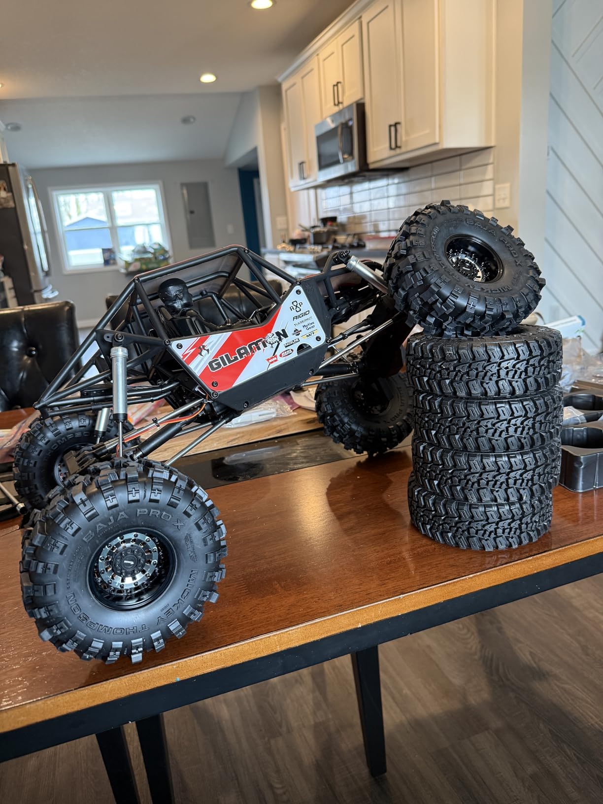 Axial RC Crawler 1/8 AXP8 Gilamon 2.2 4X4 RTR Brushed Trail Buggy, Red (Battery and Charger Not Included), AXI-1207T2 customer photo 2
