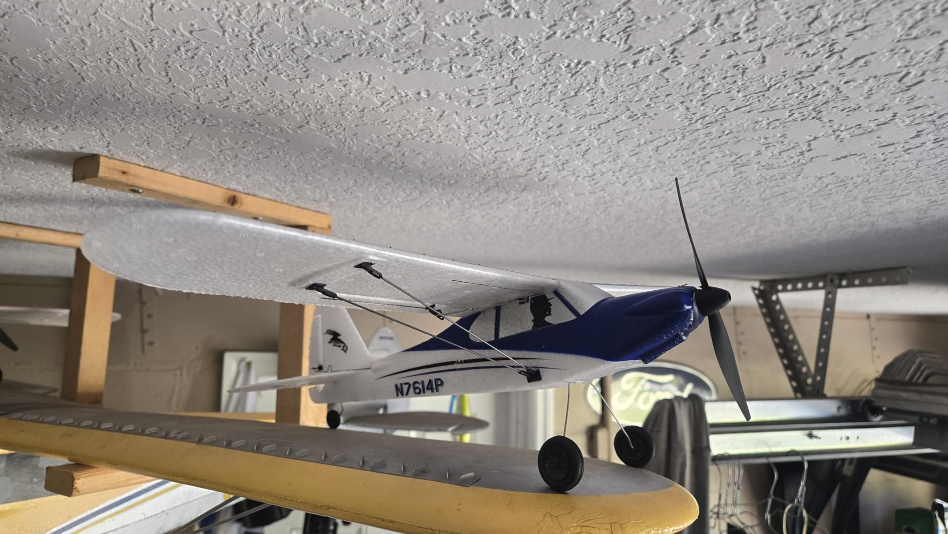 volantexrc 4 CH RC Plane TrainStar 500mm Brushless Remote Control Airplane Fighter RTF with 6-Axis Gyro, 3 Modes & Aerobatics, 2.4GHz Radio Controlled Aircraft for Beginners & Adults (Red) customer photo 2