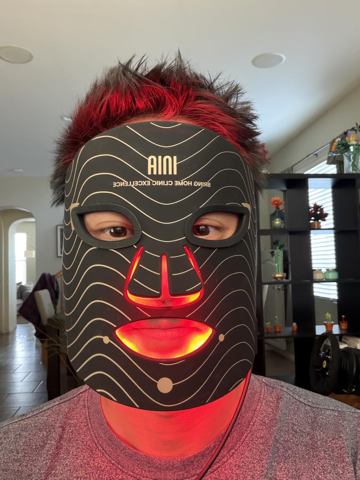 INIA Red Light Therapy Mask for Face - 4 Light Modes with 850nm NIR, Red & Blue LED Light Therapy, 2600mAh Rechargeable LED Face Mask for Radiant Glow at Home customer photo 1