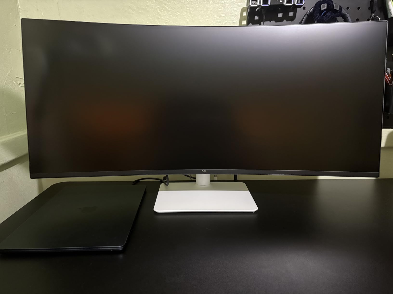 Dell 34 Plus USB-C Curved Monitor - S3425DW - 34-inch (3440 x 1440) up to 120 Hz 21:9 Display, VA Panel, AMD FreeSync Premium, 99% sRGB, 95% DCI-P3, Integrated Speakers, 3000:1 Contrast Ratio customer photo 2