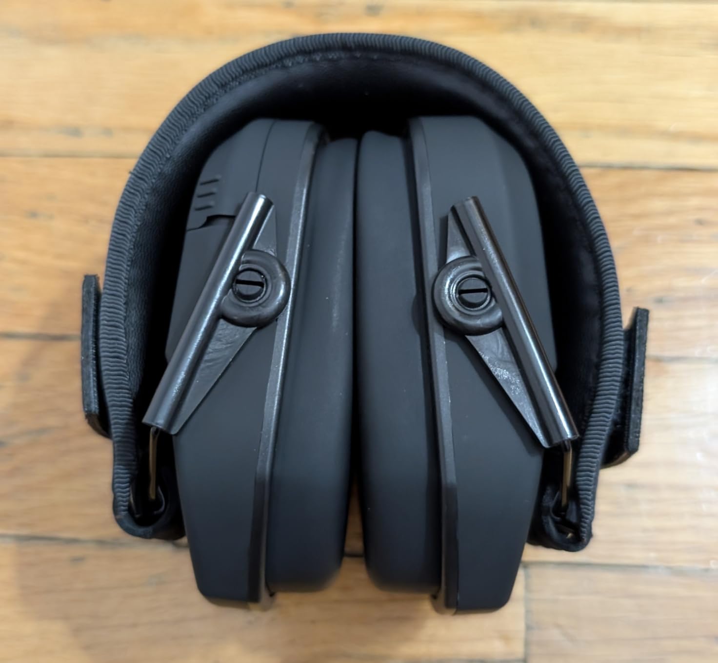 PROHEAR 022 Electronic Ear Protection for Shooting & Hunting - 29dB SNR Noise Reduction, 5X Sound Amplification customer photo 2