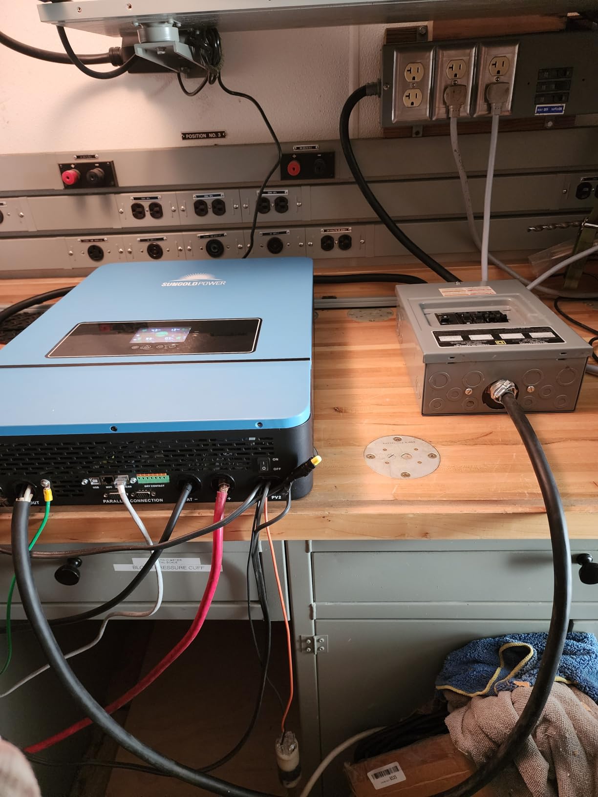 SUNGOLDPOWER 10000W 48V Solar Inverter, Built-in 2 MPPTs, Max 200A Battery Charging, Split Phase AC Input/Output 120V/240V(settable), Pure Sine Wave (WiFi and BMS COMM) UL1741 SPH10048P customer photo 2