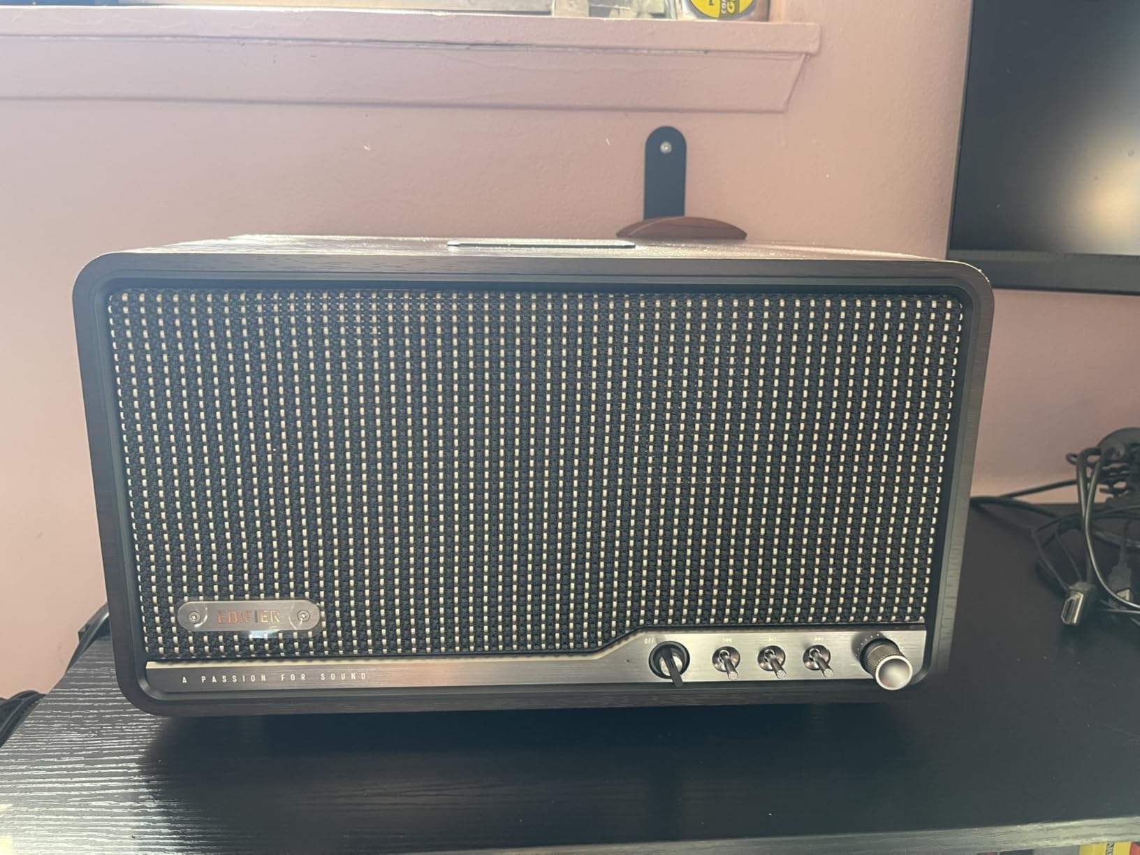 Edifier S300 Hi-Fi Tabletop Speaker, Hi-Res Audio LDAC for Wireless Multi-Room & Stereo Pairing, 80W Power customer photo 2