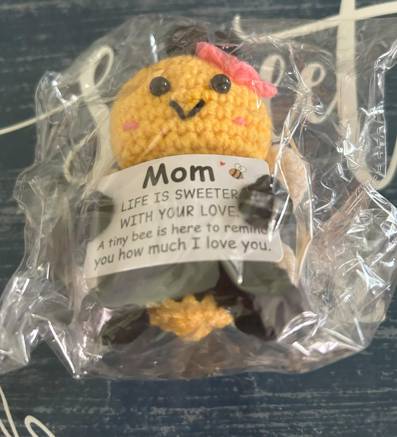 Farewell Gifts for Coworkers, Coworker Leaving Gifts for Women, Coworker Going Away Goodbye Presents for Boss Friends Employees, Retirement Gift for Women - Crochet Bee Affirmation Support Desk Decor customer photo 1