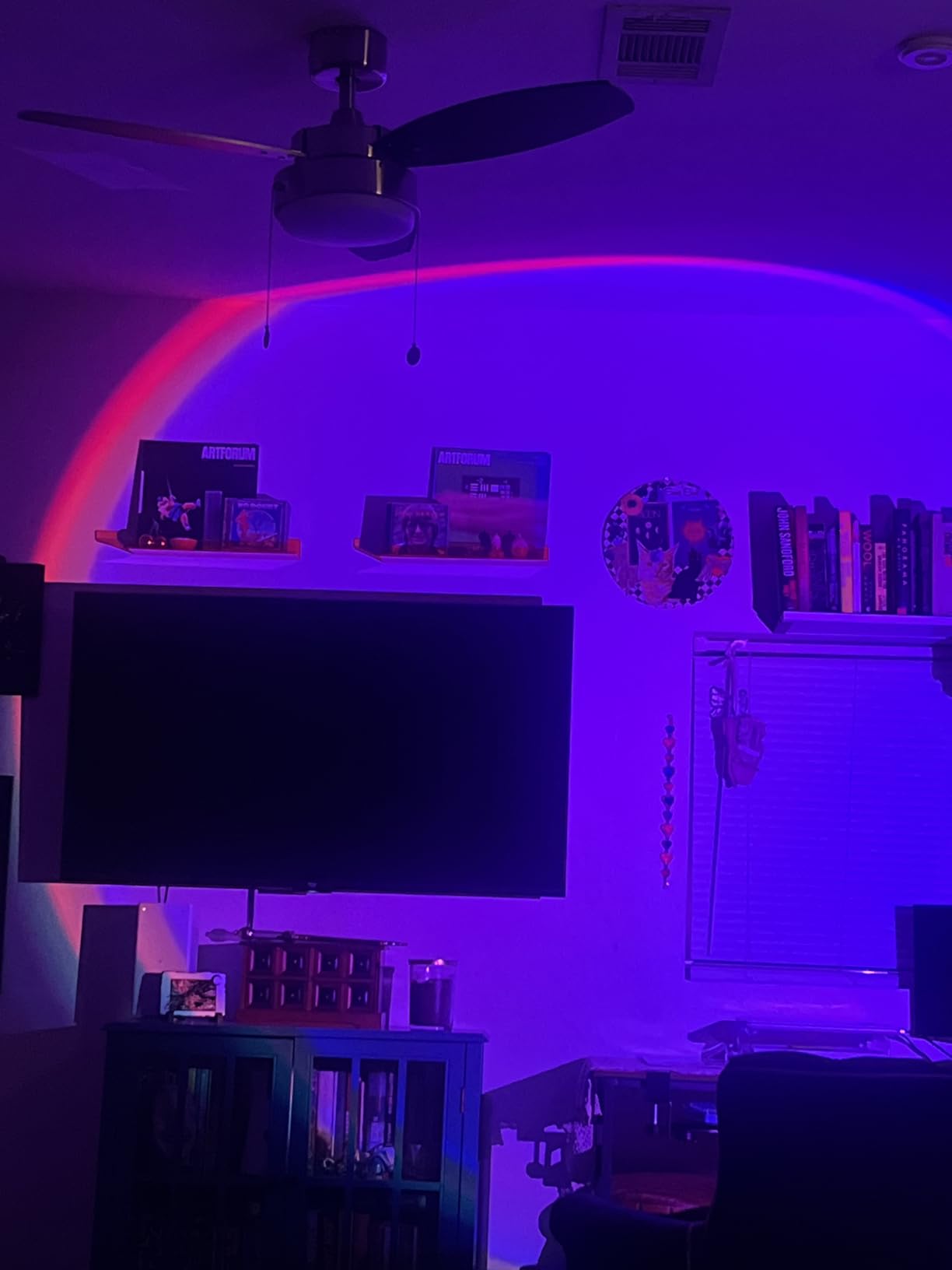 Sunset Lamp Projector with APP Control, Remote Control and Button Switch, Multicolor Changing LED Projection Lamp 360 Degree Rotation Sunlight for Bedroom/Photography/Party/Tiktok Live/Room Decor customer photo 2