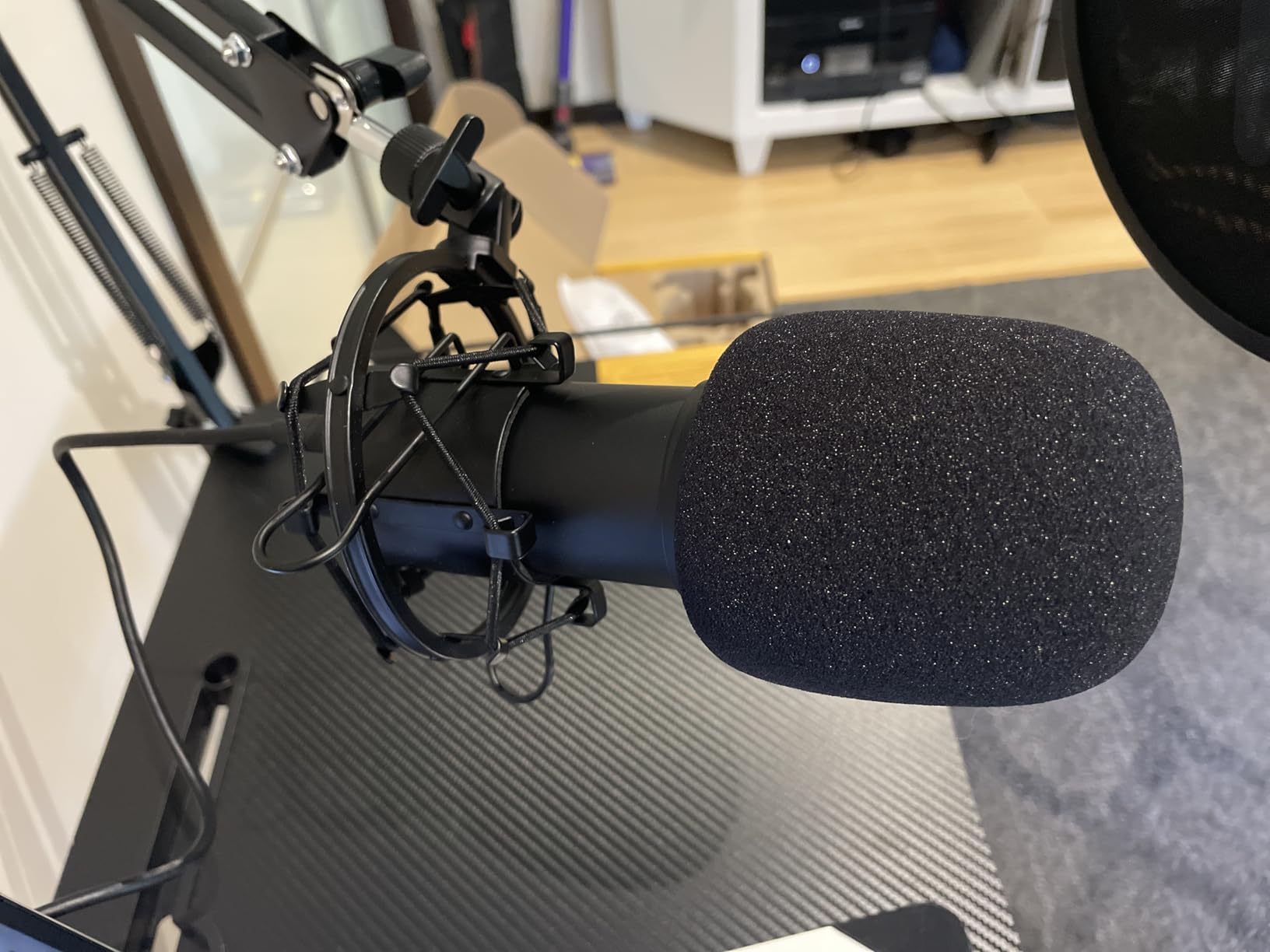 MAONO XLR/USB Condenser Microphone: 192kHz/24Bit Plug & Play PC Computer Podcast Cardioid Metal Mic Kit with Software, Professional Sound Chipset for Recording, Studio, Singing, YouTube A04 Gen2 customer photo 2