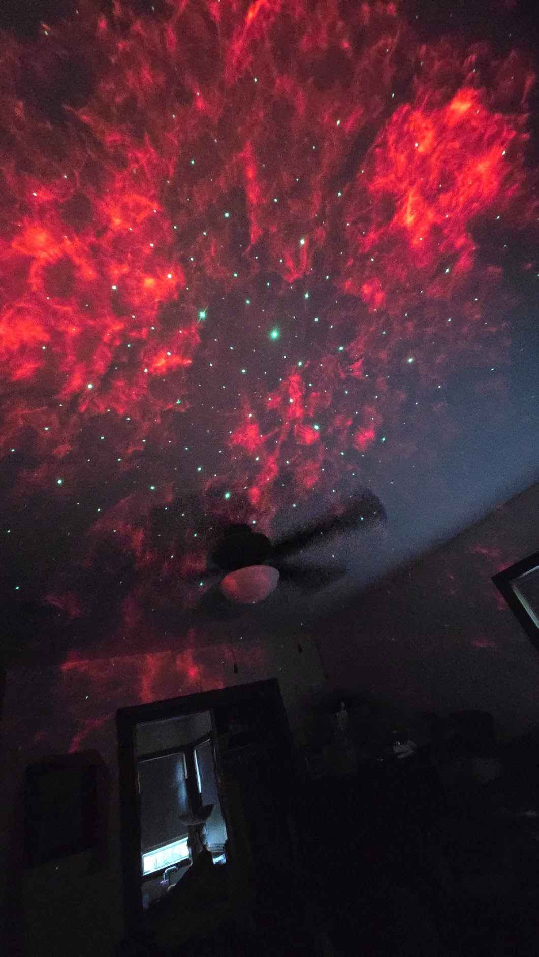 Govee Star Projector Lights, 7-Zone Colorful Nebula Effect, Work with Matter, 540ft² Coverage customer photo 1