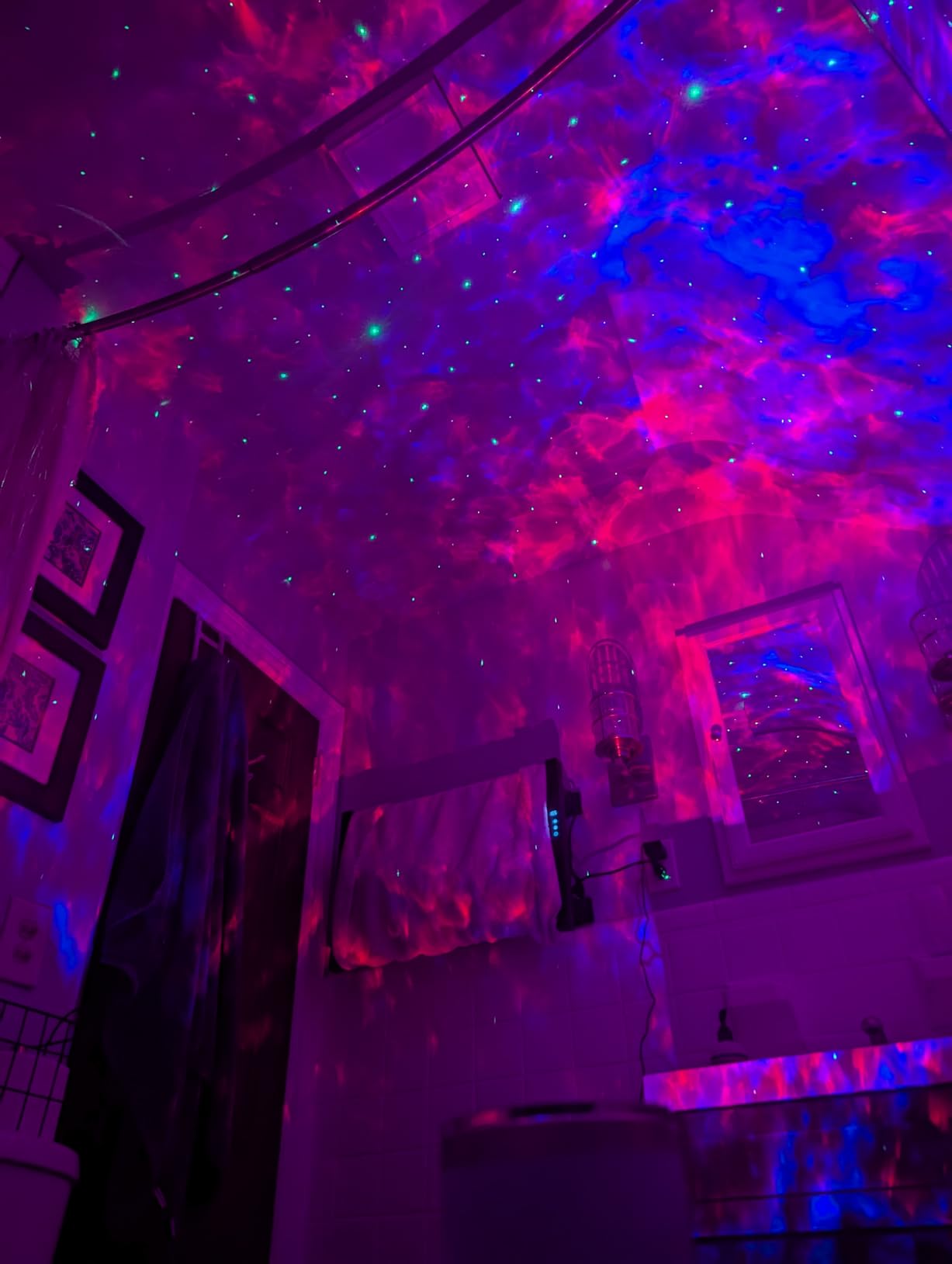 Govee Star Projector Lights, 7-Zone Colorful Nebula Effect, Work with Matter, 540ft² Coverage customer photo 2