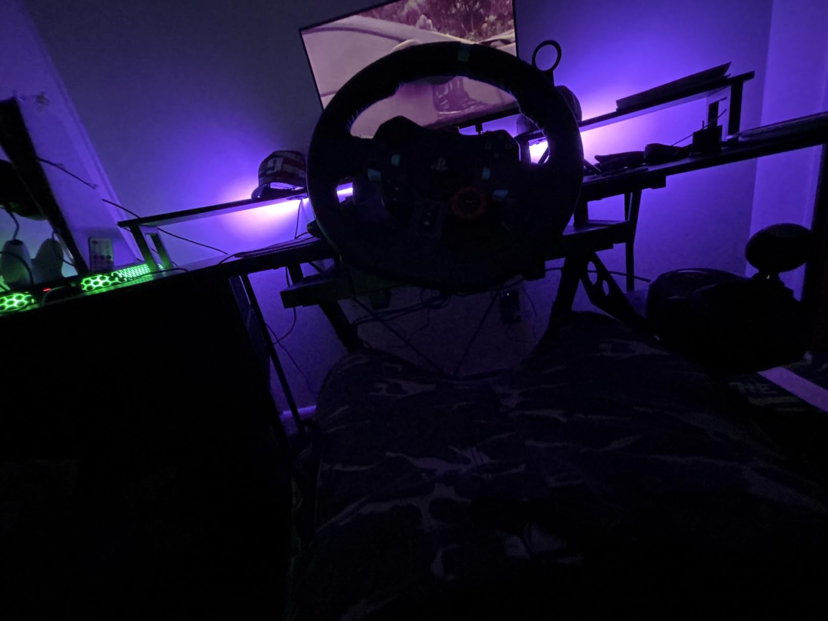 VEVOR Racing Wheel Stand, Adjustable & Foldable Simulator Stand for Logitech G923 G920 G29 G27, Thrustmaster T300RS TX F458 T500RS T3PA-PRO(F1/GT) Gaming Cockpit,Pedals Simulator NOT Included,Compact customer photo 1