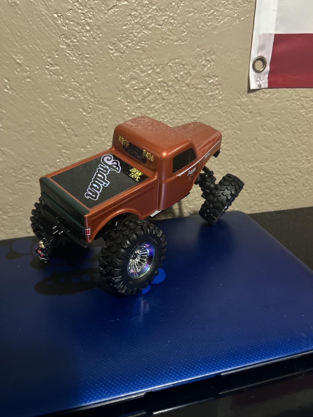 Redcat Racing Ascent 18 Brushless RC Rock Crawler - 4WD 1/18 RC Crawler with Portal Axles, High Steer Geometry, Waterproof ESC, LiPo Battery, RTR Hobby Grade RC Truck 4x4 - Red customer photo 2