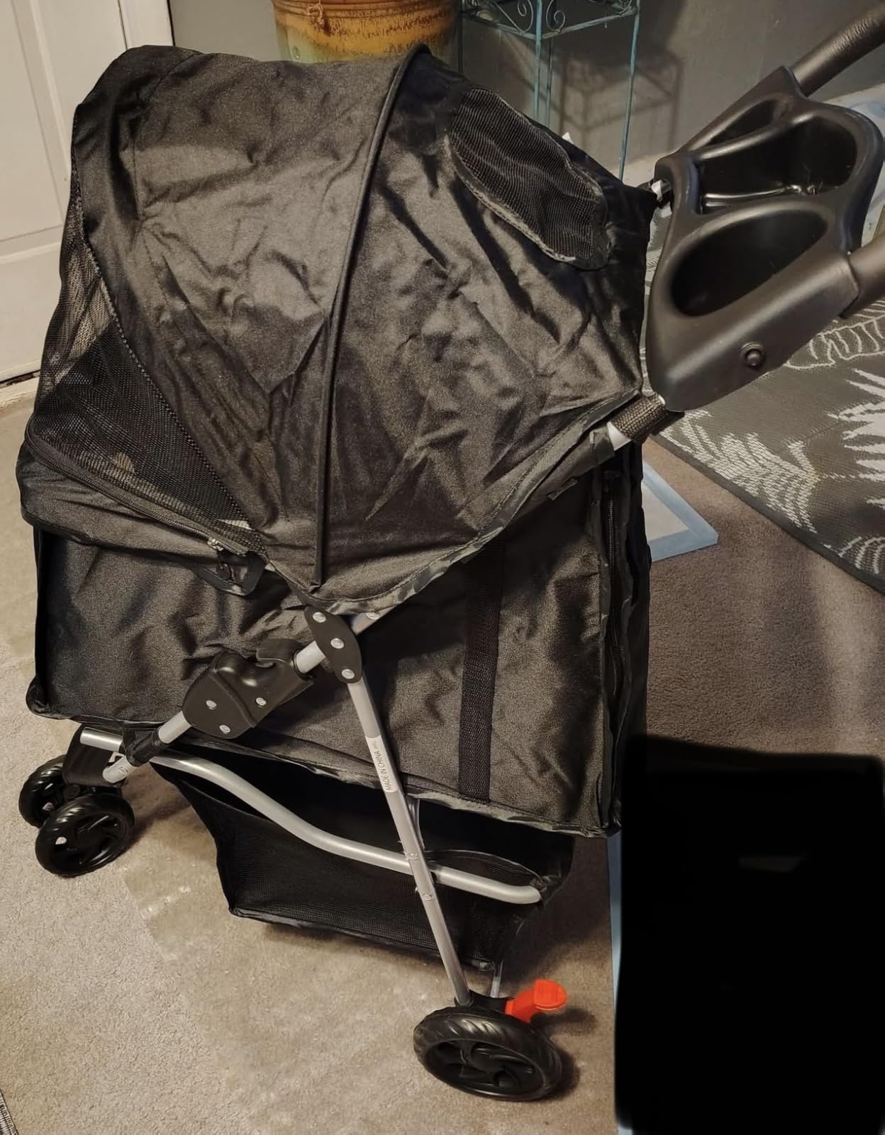 Smug 3 Wheels Pet Stroller, Dog and Cat Strollers, Storage Basket and Cup Holder, Breathable Mesh, Lightweight Travel Carrier, Waterproof and Foldable for Small Pets Outdoor Walk, Black customer photo 1