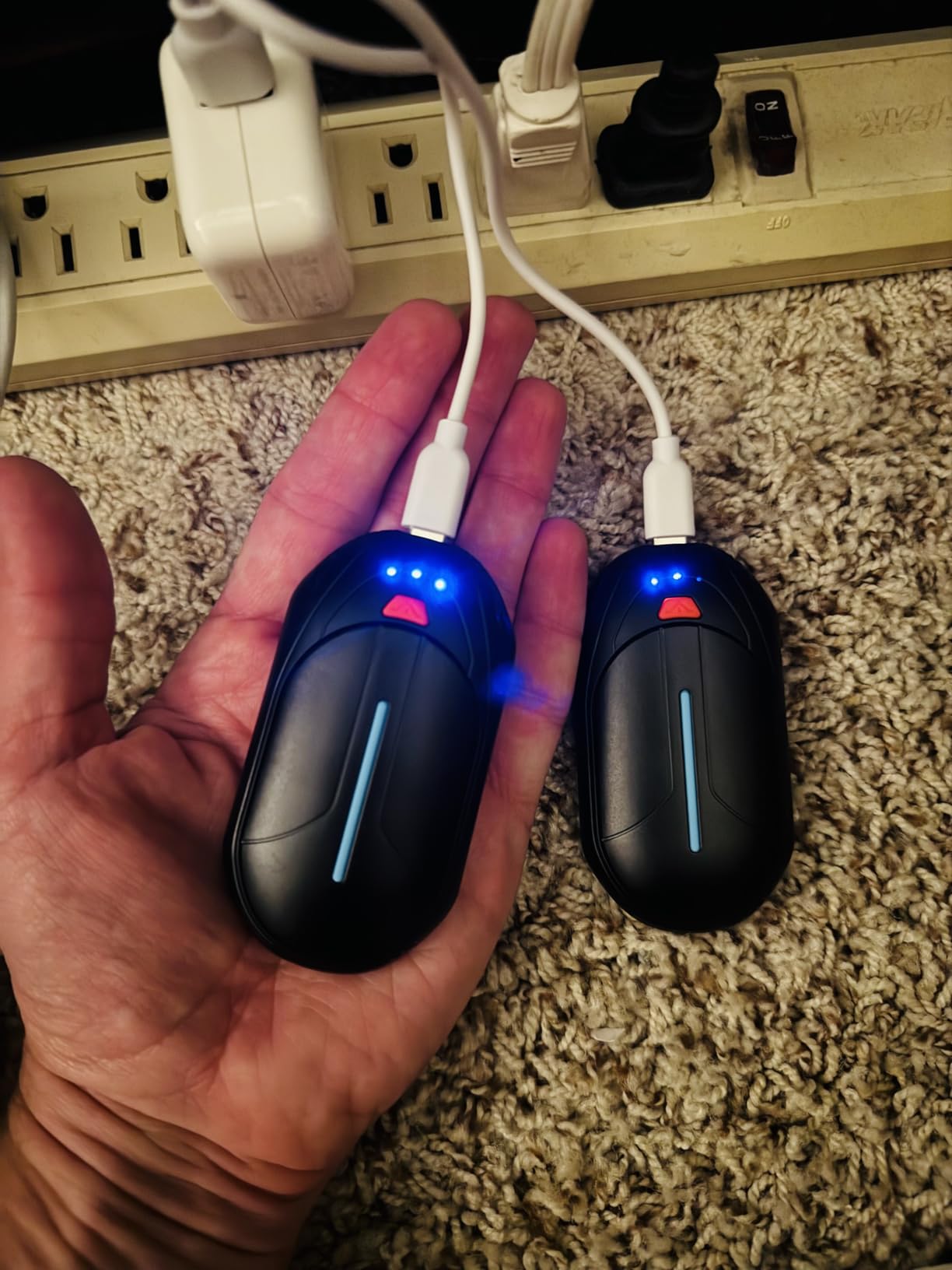Hand Warmers Rechargeable 2 Pack - AI Smart Chips 20Hrs Long Safe Heat, Magnetic Electric Hand Warmers customer photo 2